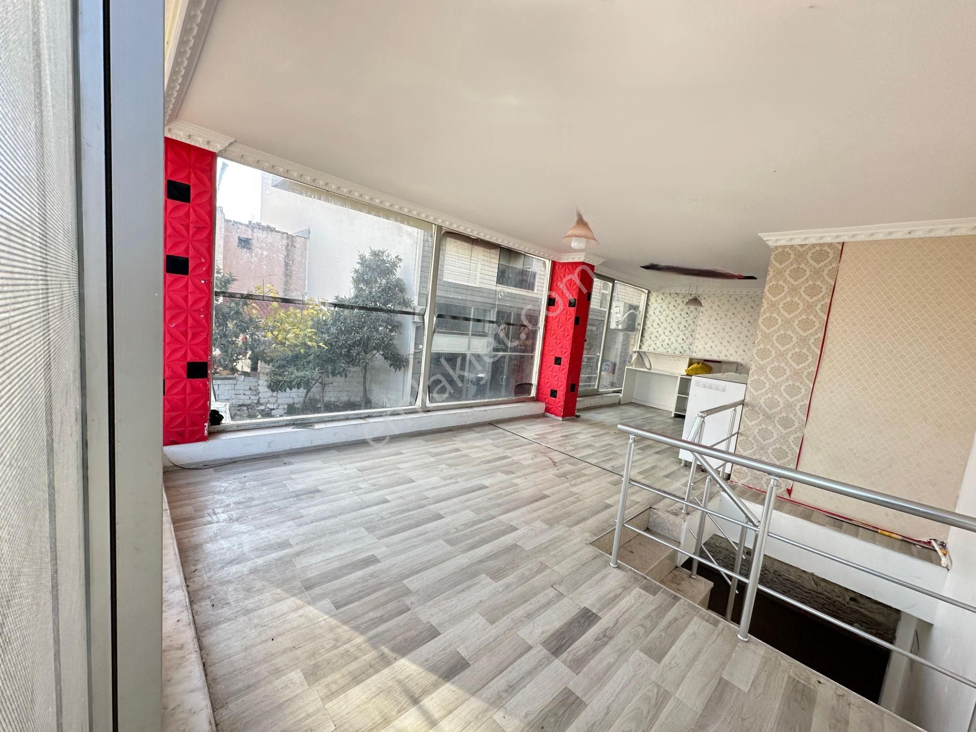 Şehir Merkezinde 3 Katlı Köşe Dükkan - Görsel 9