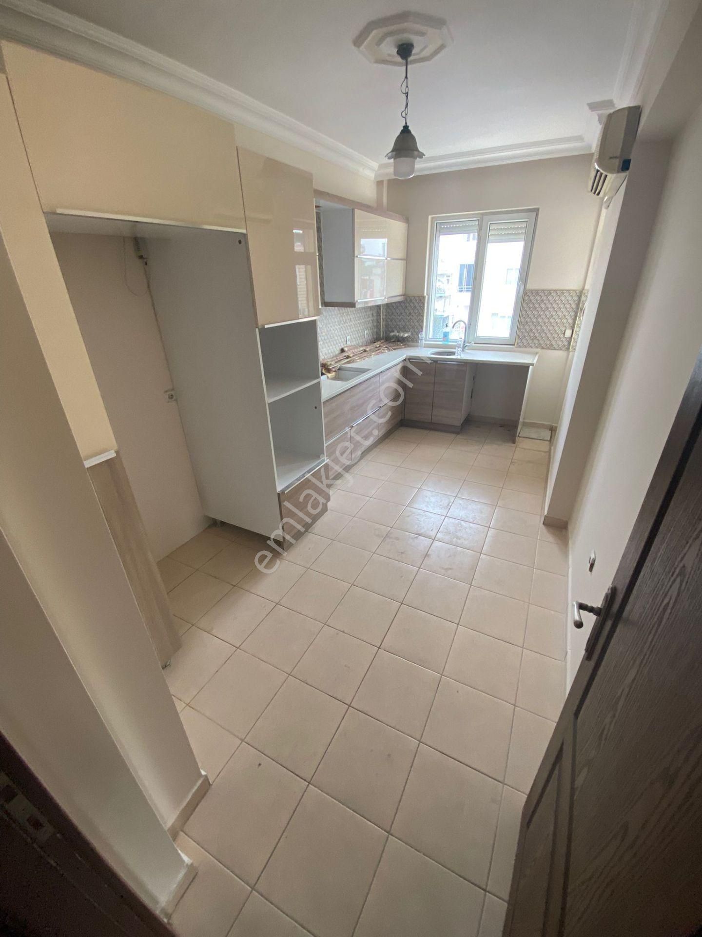 Kuzeyyaka Mah 4+1 Cadde Üstü Bu Genişlikte Bu Fiyata Yoookk Full Kredili - Görsel 2