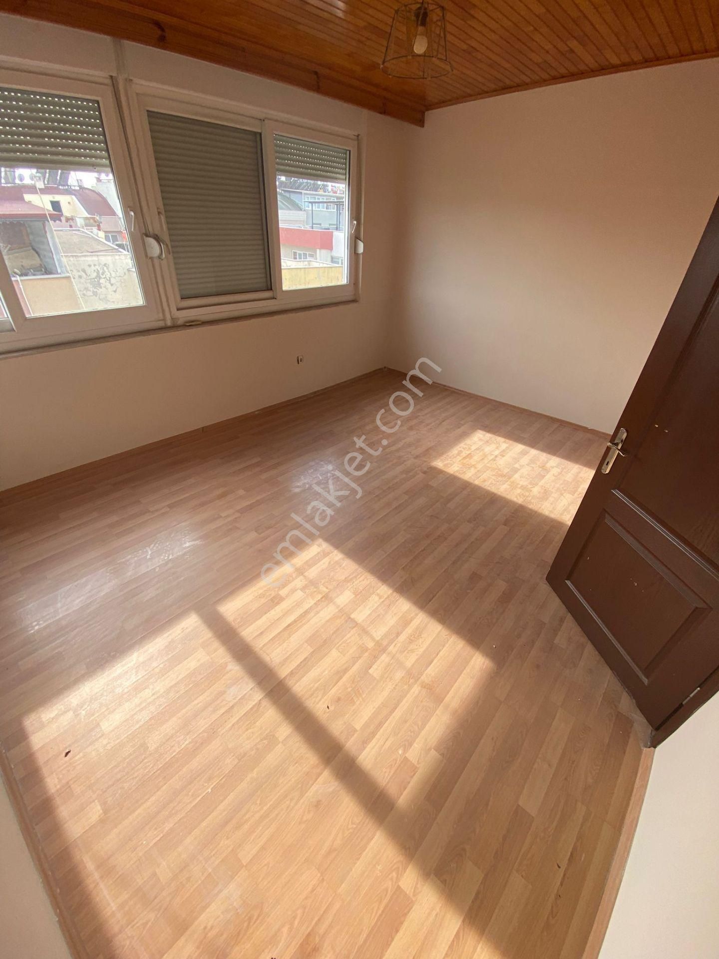 Kuzeyyaka Mah 4+1 Cadde Üstü Bu Genişlikte Bu Fiyata Yoookk Full Kredili - Görsel 9