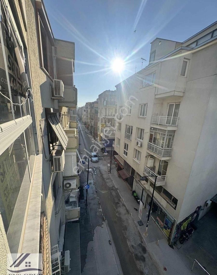 Cumhuriyet Bulvarında 3+1 Arakat Lüks Tadilatlı Satılık Daire... - Görsel 8