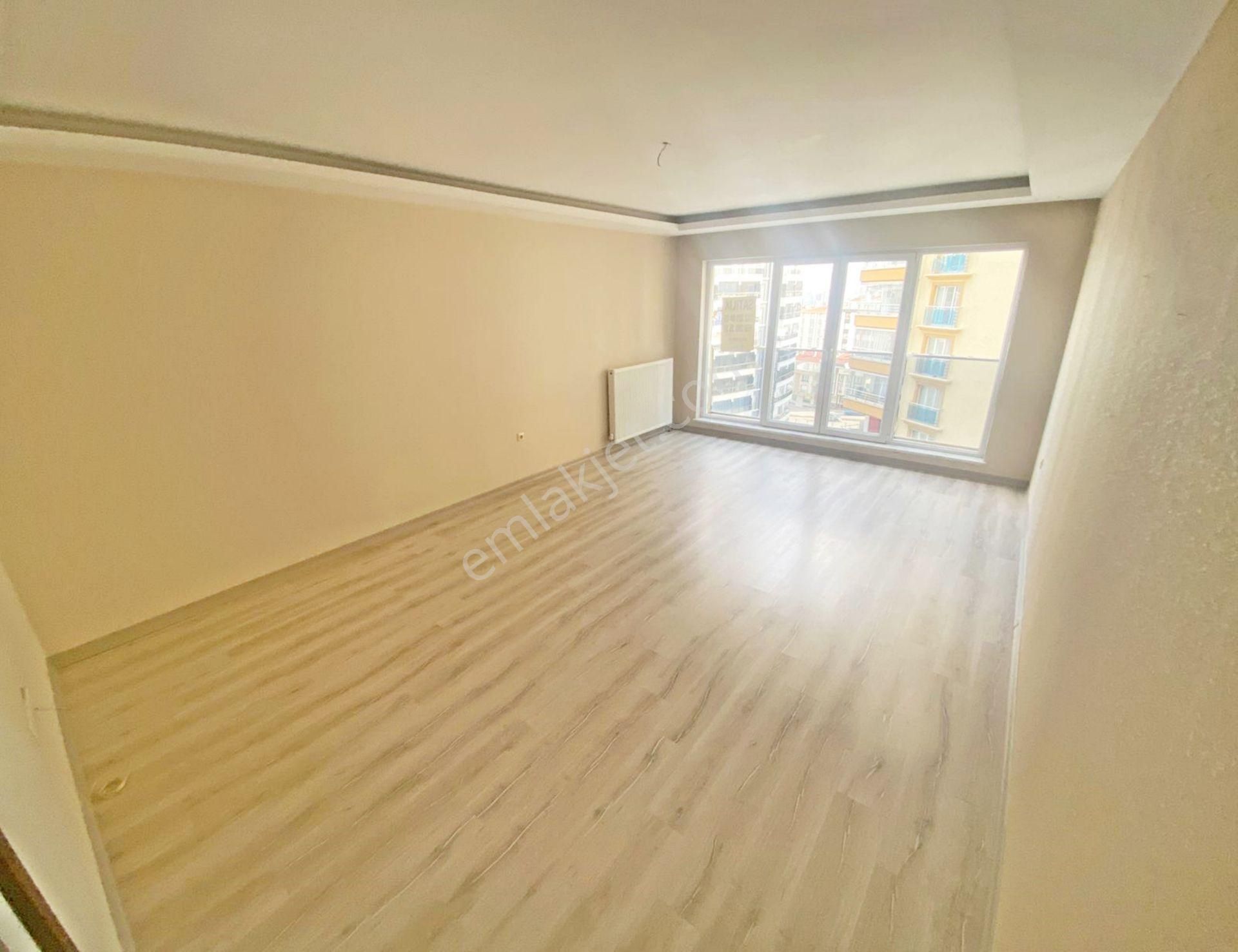 Gold Emlaktan Etlik Şehir Hastanesine 2 Km Mesafe Full Yapılı Güney Cephe Sitede Kiralık 4+1 Daire - Görsel 12