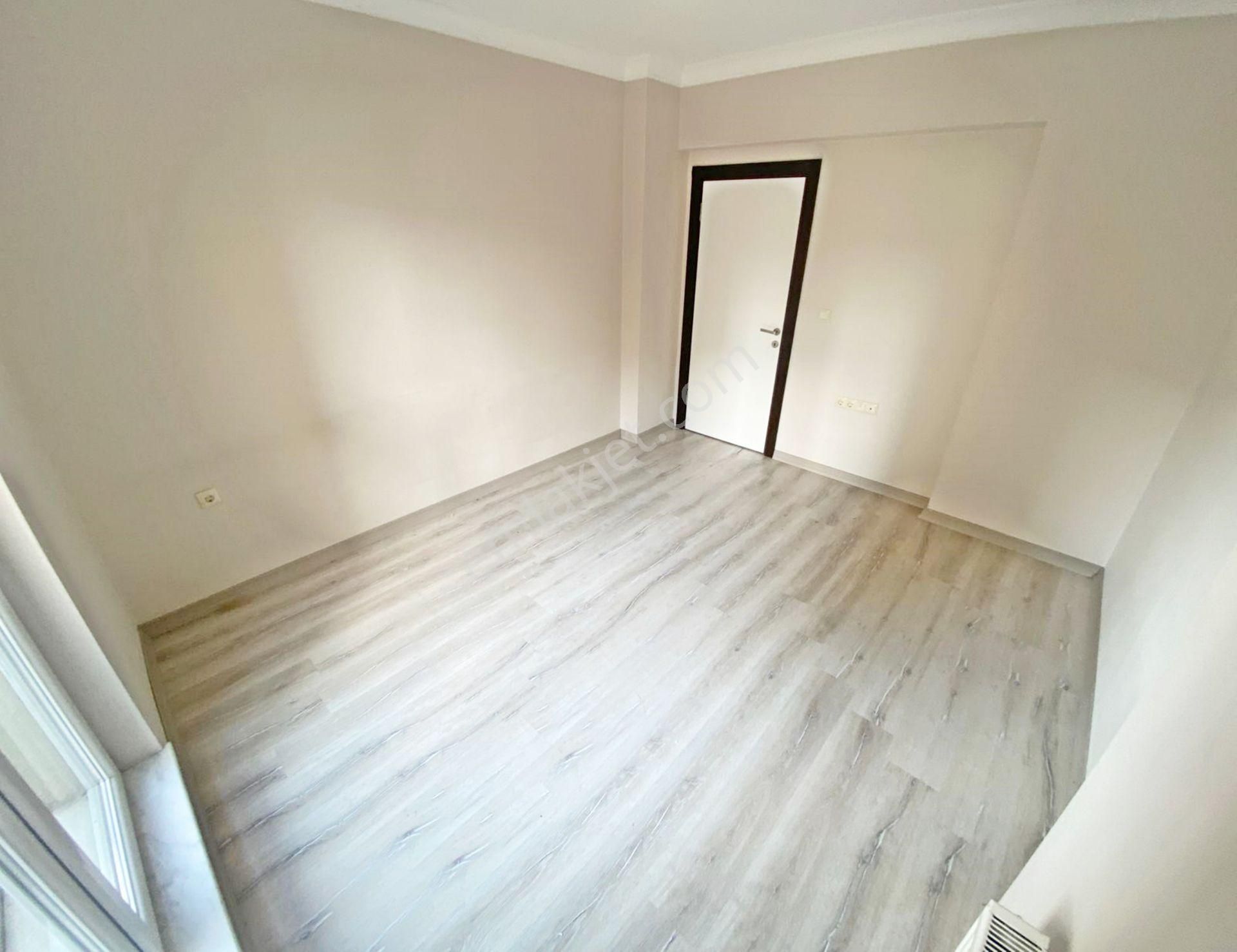 Gold Emlaktan Etlik Şehir Hastanesine 2 Km Mesafe Full Yapılı Güney Cephe Sitede Kiralık 4+1 Daire - Görsel 18