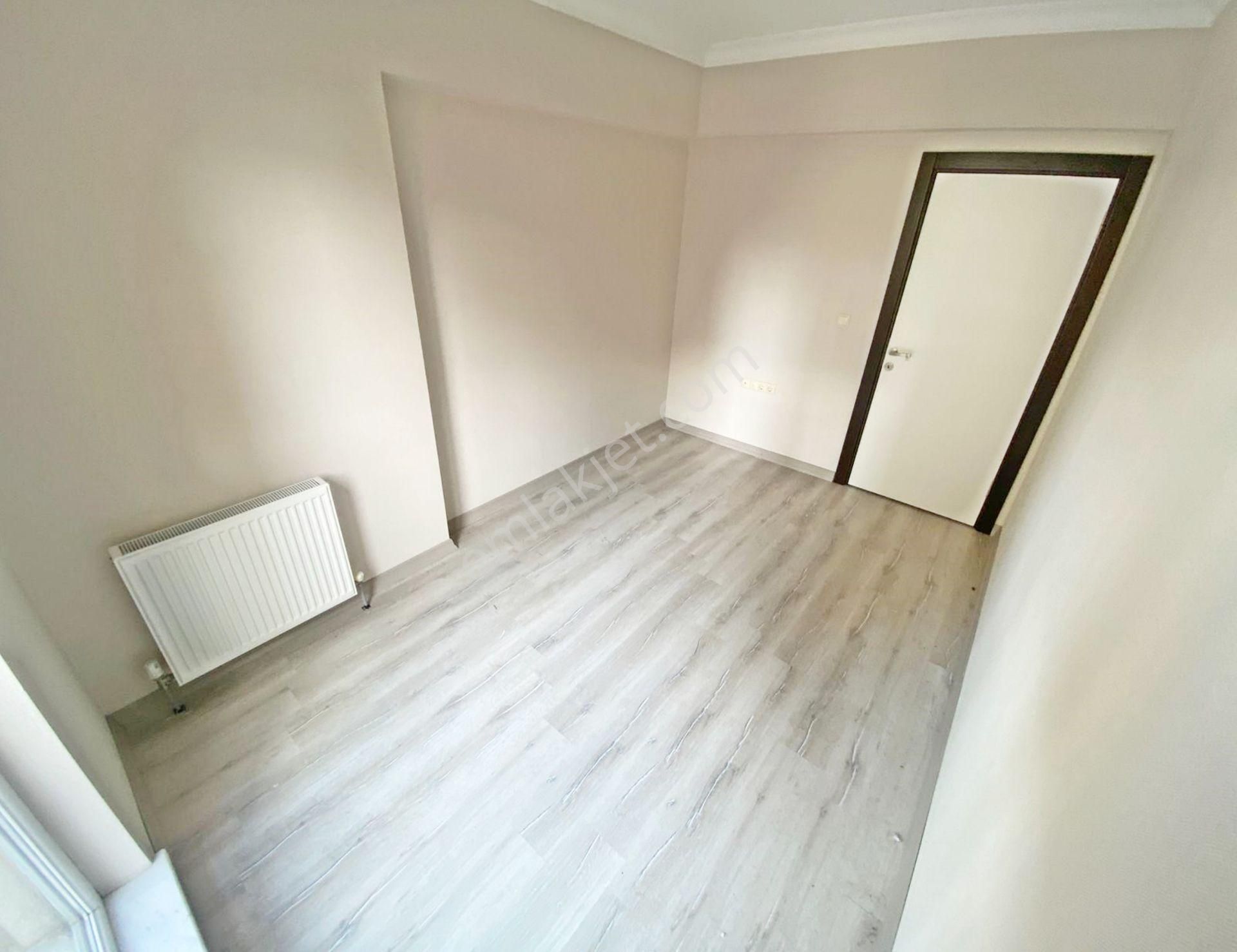 Gold Emlaktan Etlik Şehir Hastanesine 2 Km Mesafe Full Yapılı Güney Cephe Sitede Kiralık 4+1 Daire - Görsel 29