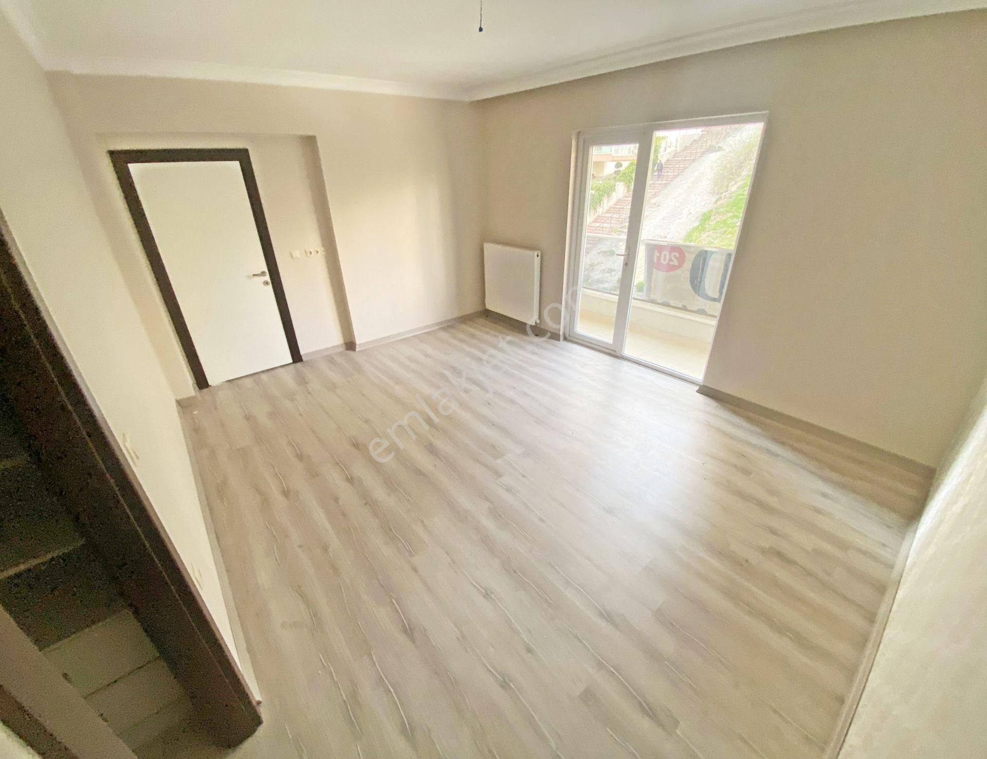 Gold Emlaktan Etlik Şehir Hastanesine 2 Km Mesafe Full Yapılı Güney Cephe Sitede Kiralık 4+1 Daire - Görsel 24