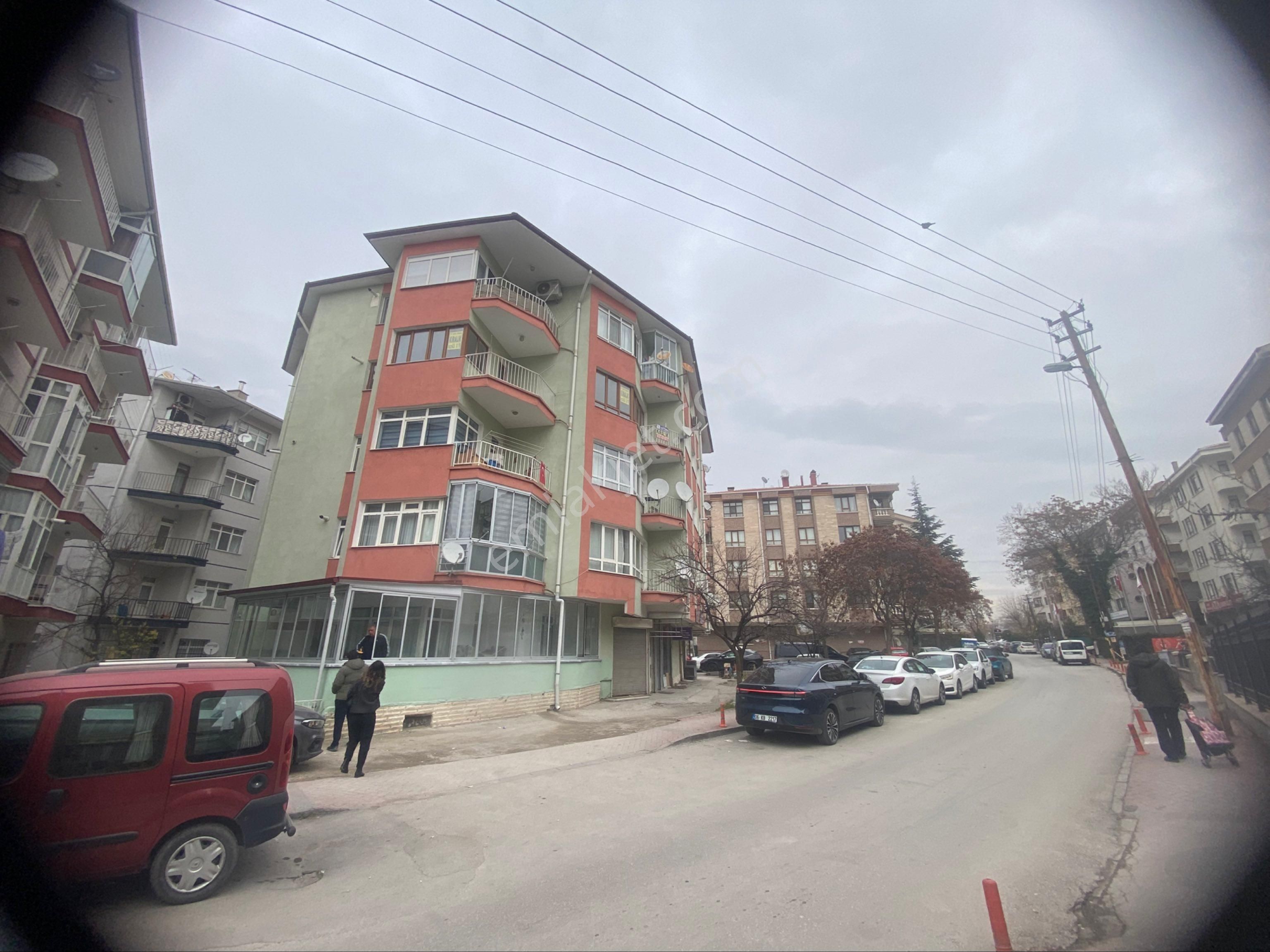 Çankaya Hacettepe Yakını Erzurum Mahallesi 3+1 Yapılı Kiralık Daire - Görsel 21