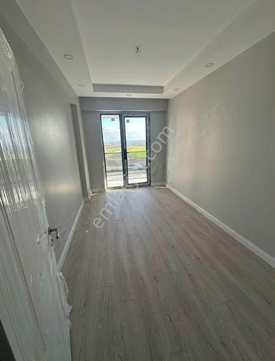 Tepede Lüks Site'de Güvenlkli,hamamlı,havuzlu 3+1daire - Görsel 6