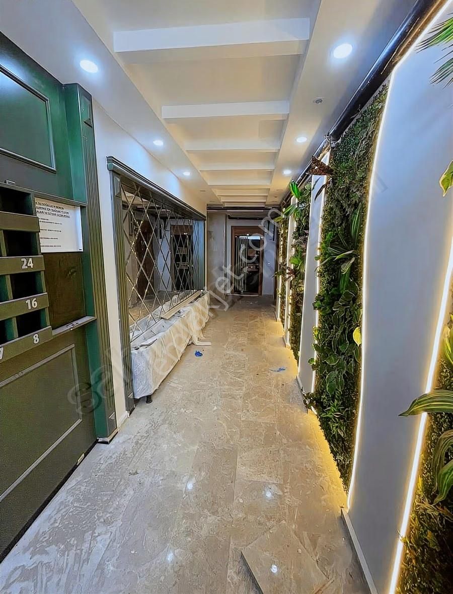 Tepe Bölgesinde Havuzlu Lüks 3+1 Daire - Görsel 8