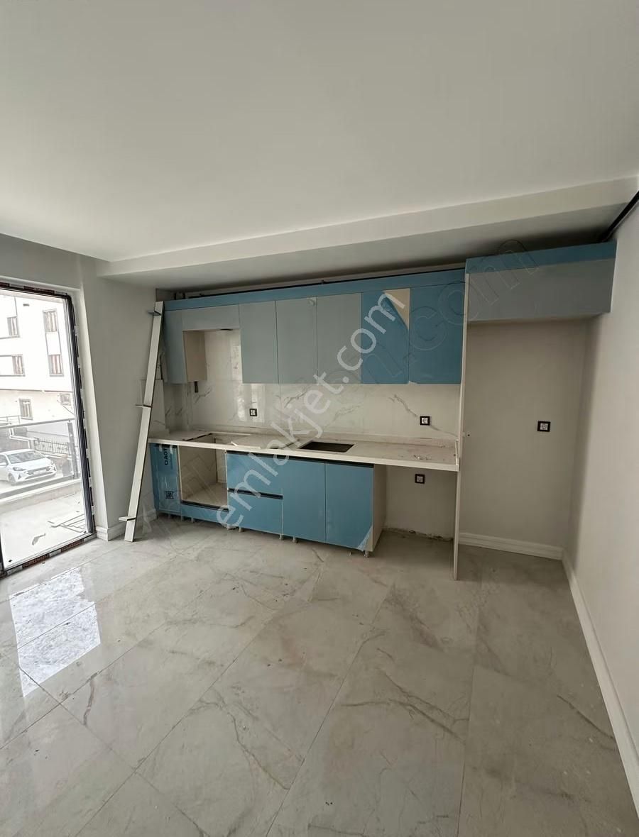 Çerkezköy Fevzi Paşa Mahallesinde Ön Cephe Satılık 3+1 Daire - Görsel 3