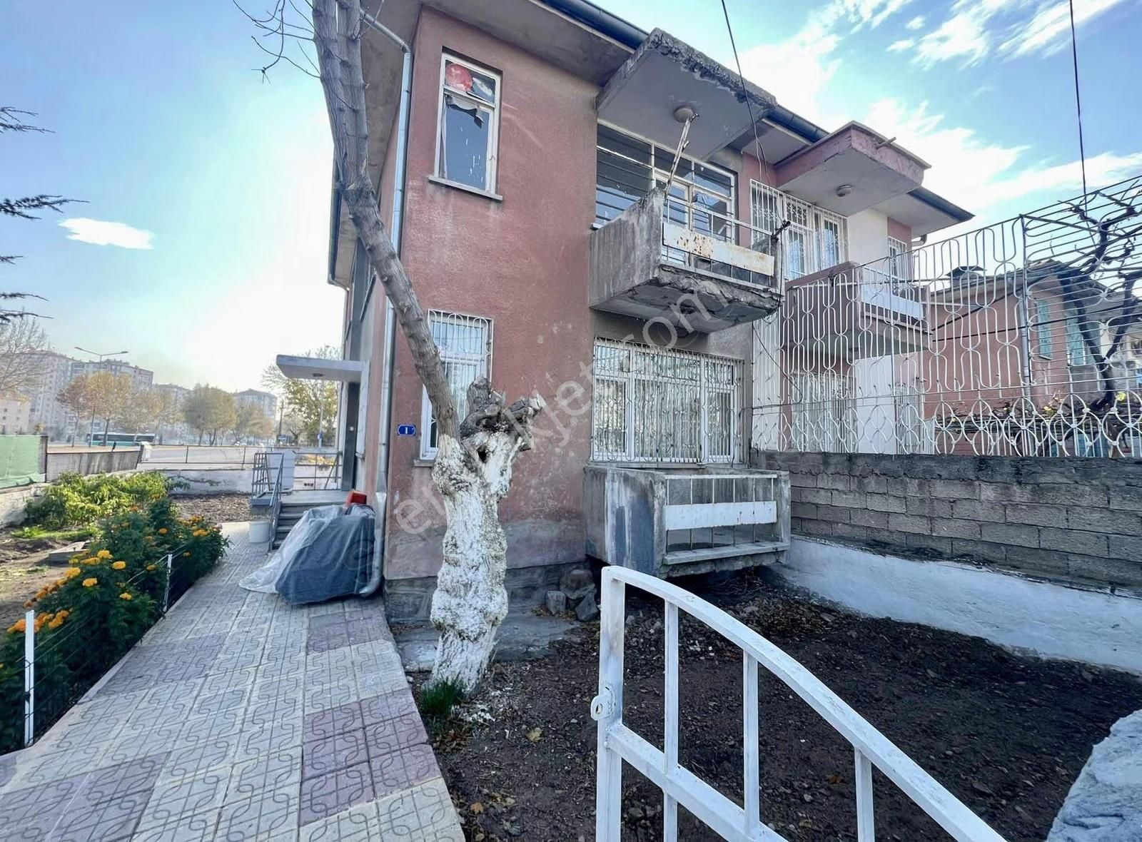 Bağdat Caddesi Üzerinde Köşe Başı Müstakil Ev.. - Görsel 2