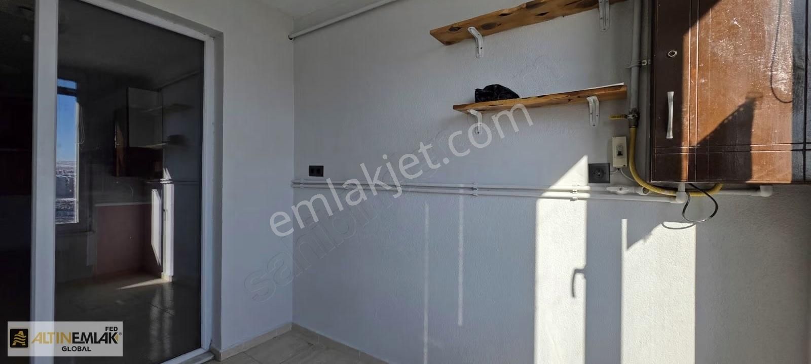 Satılık Doğu Sanayi De Konum Avantajlı Geniş Daire - Görsel 3