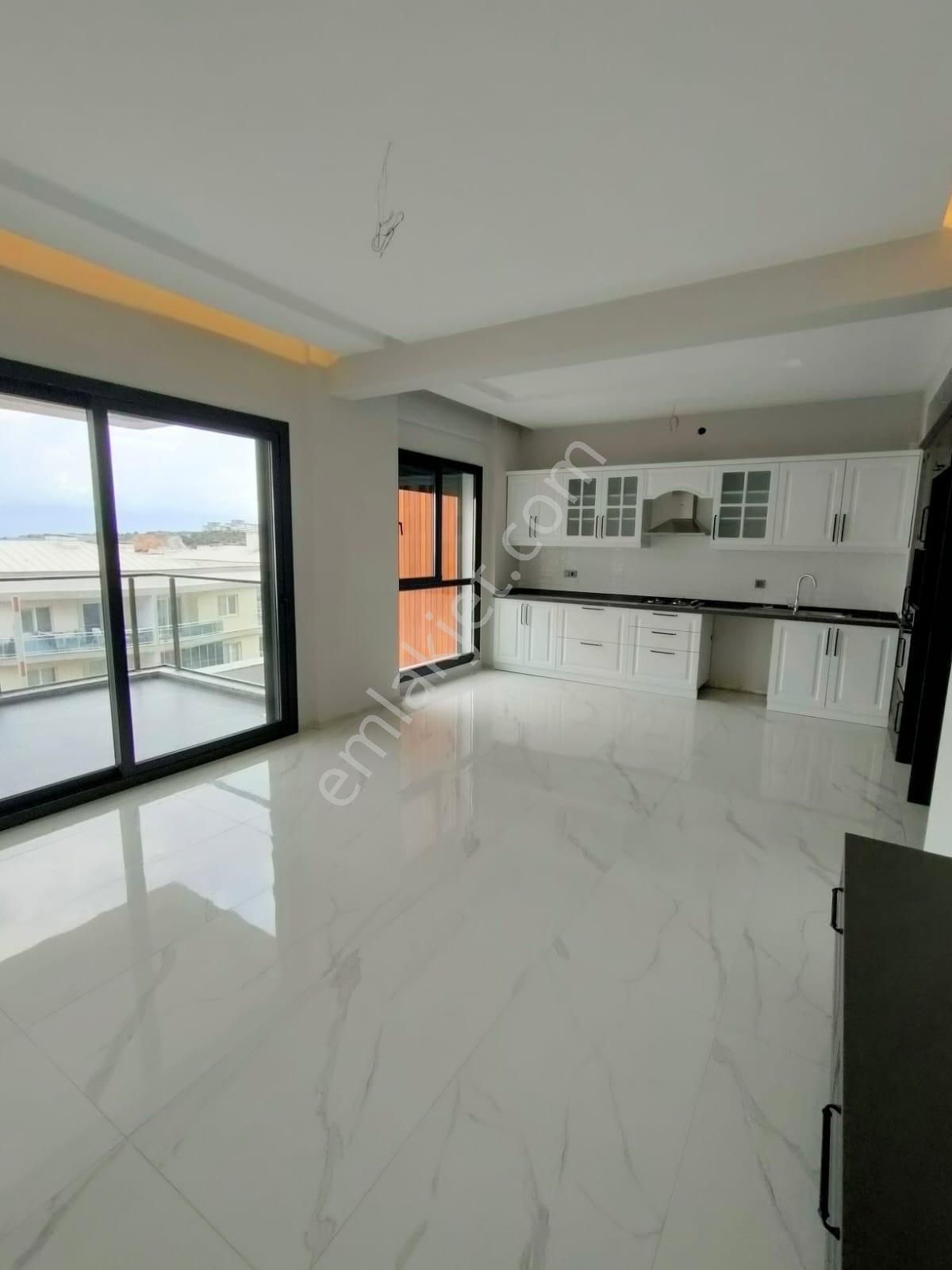 Kuşadası Değirmendere Lüks Rezidans 2+1 Satılık Daire - Görsel 15