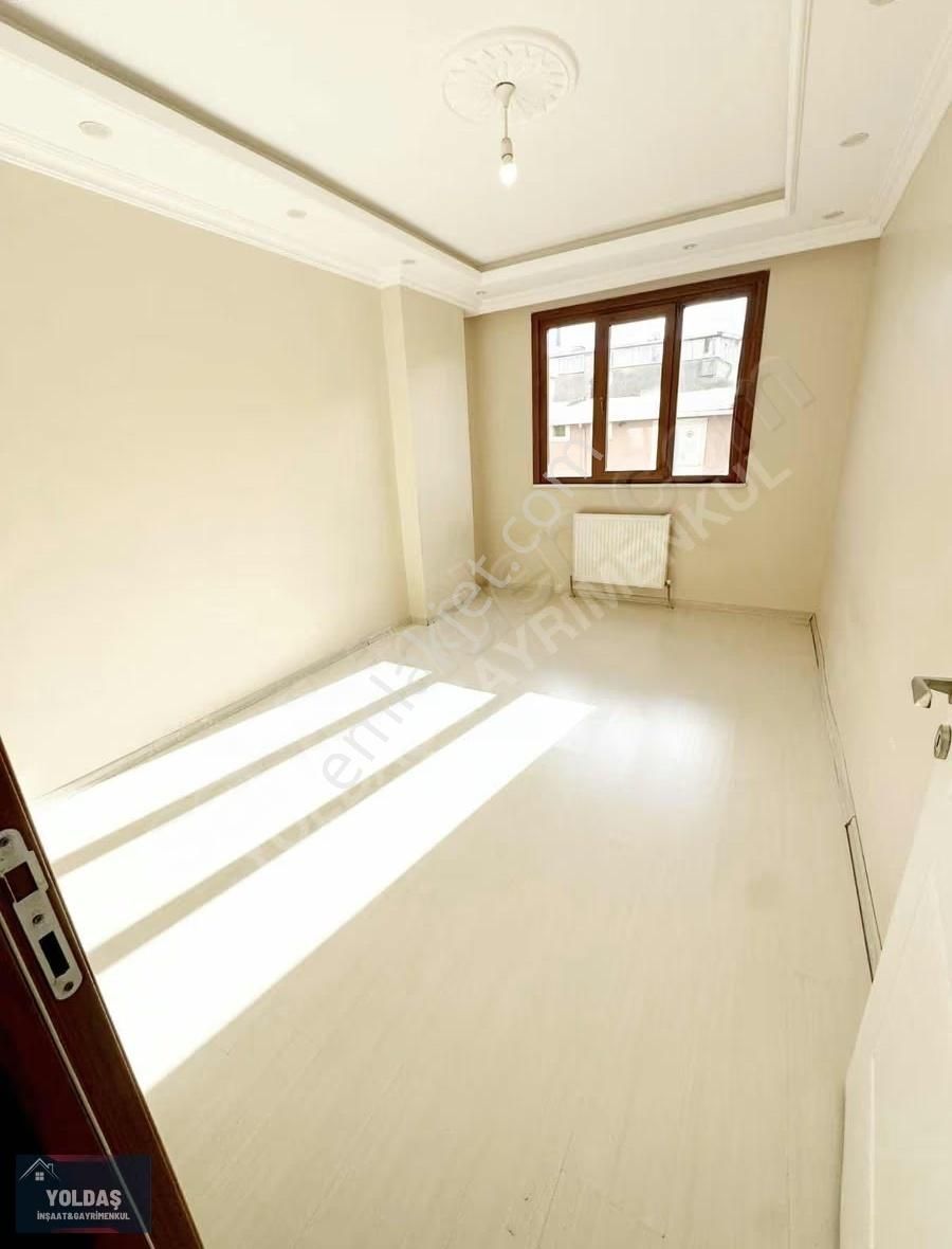 Acil Fırsat! 3+1 130 M2 3.kat Kapalı Mutfak Balkon Otoparklı - Görsel 5