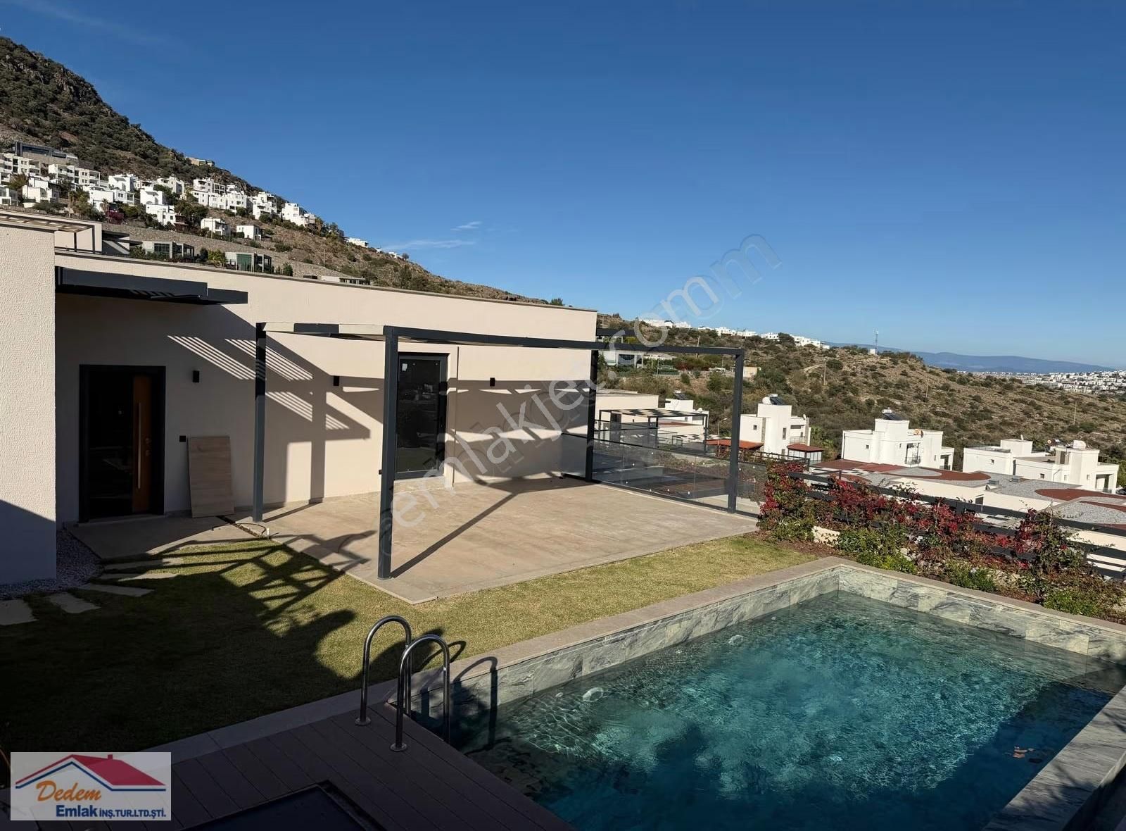 Muğla Bodrum Gündoğan Deniz Manzaralı Özel Havuzlu Tek Kat Villa - Görsel 18