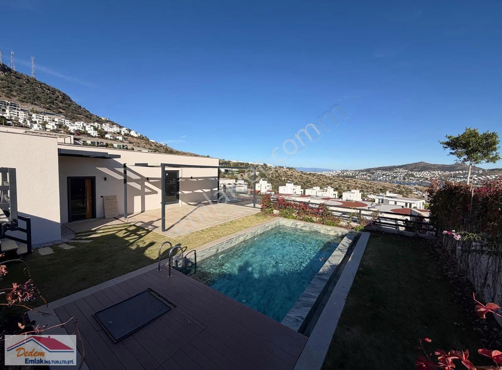 Muğla Bodrum Gündoğan Deniz Manzaralı Özel Havuzlu Tek Kat Villa - Görsel 15