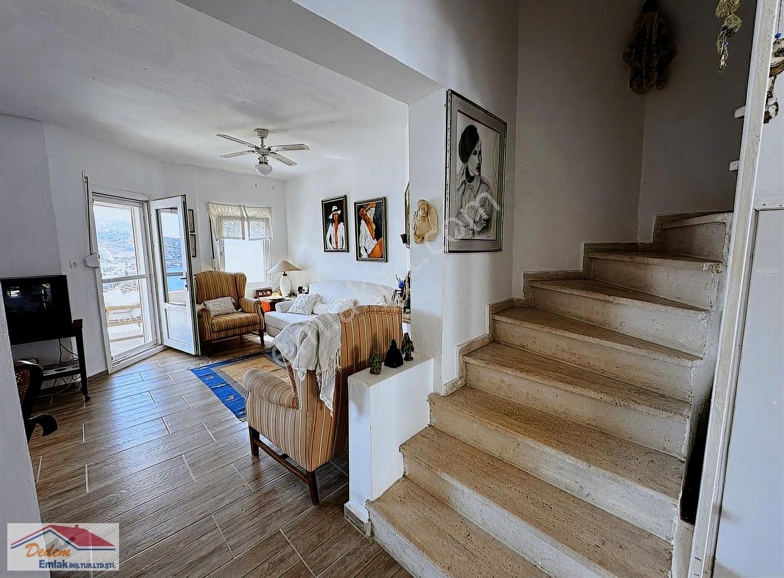 Muğla Bodrum Gündoğanda Deniz Manzaralı Özel Plajlı Villa! - Görsel 10