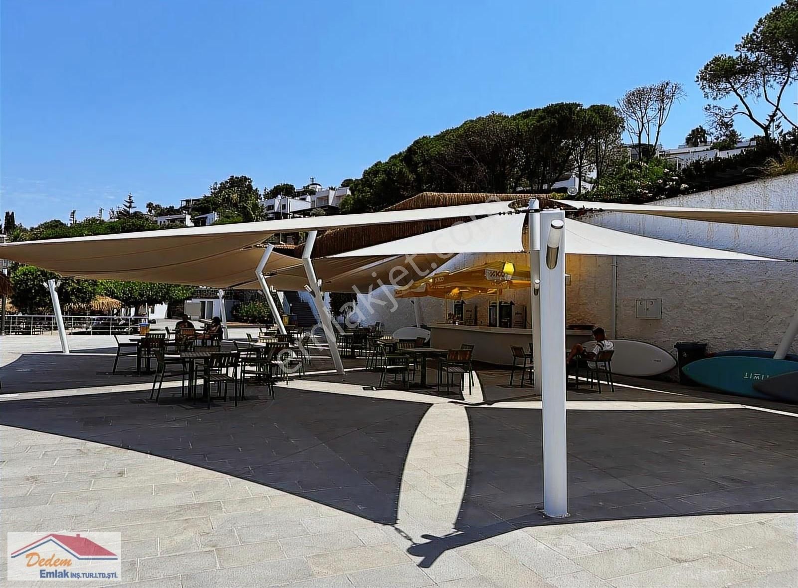 Muğla Bodrum Küçükbükte Müstakil Bahçeli Plajlı Villa Satılık - Görsel 3