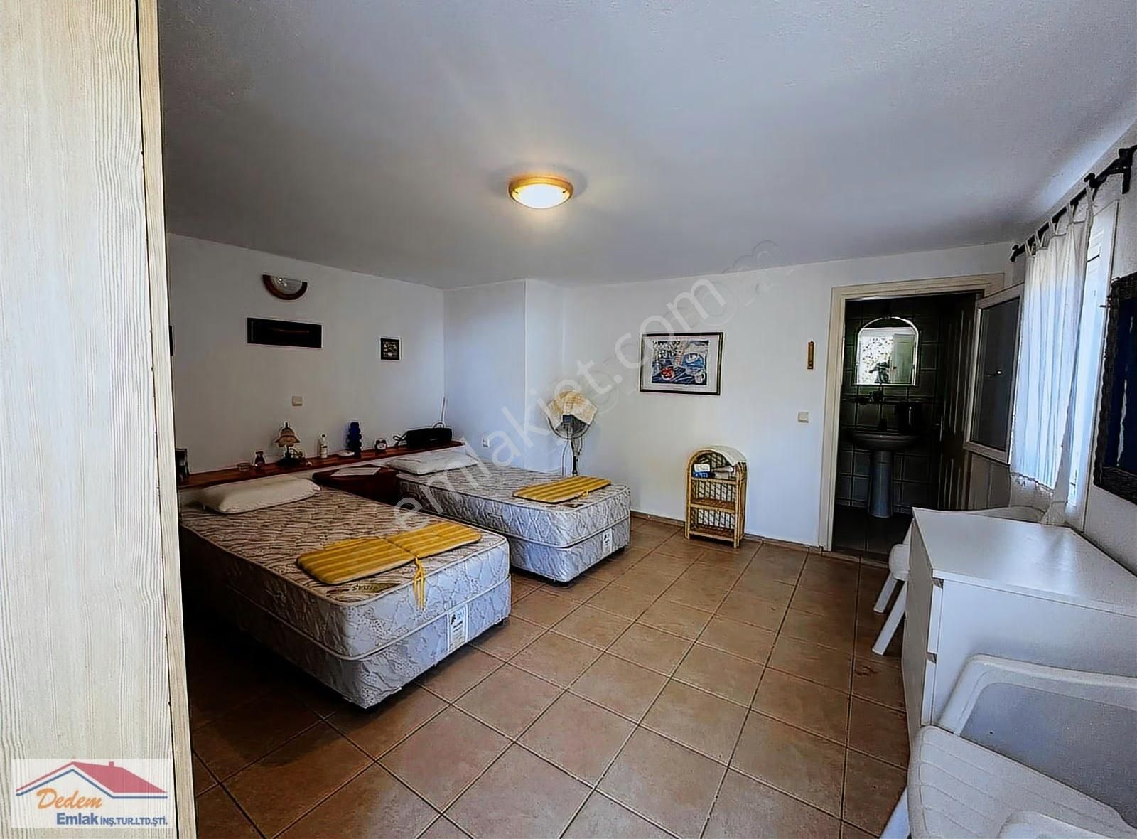 Muğla Bodrum Küçükbükte Müstakil Bahçeli Plajlı Villa Satılık - Görsel 18