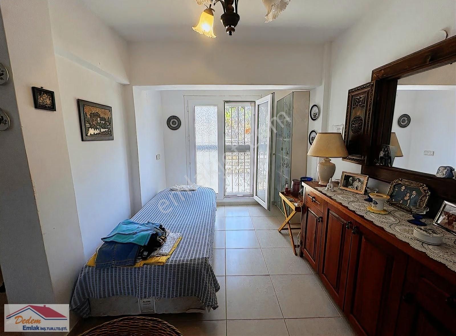 Muğla Bodrum Küçükbükte Müstakil Bahçeli Plajlı Villa Satılık - Görsel 5