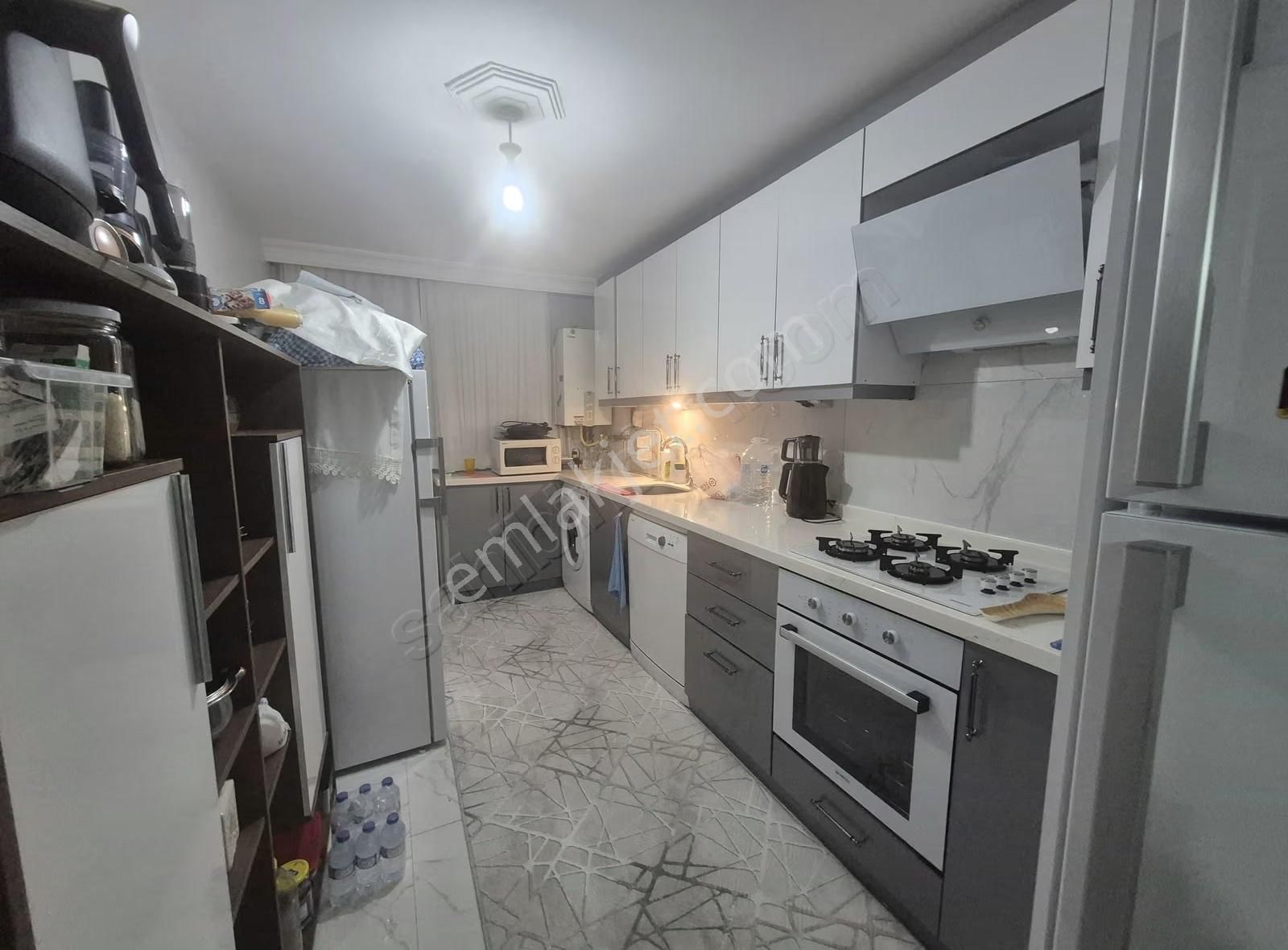 Bahçelievler Mevlana Parkı 3+1 Ara Kat Satılık Daire - Görsel 16