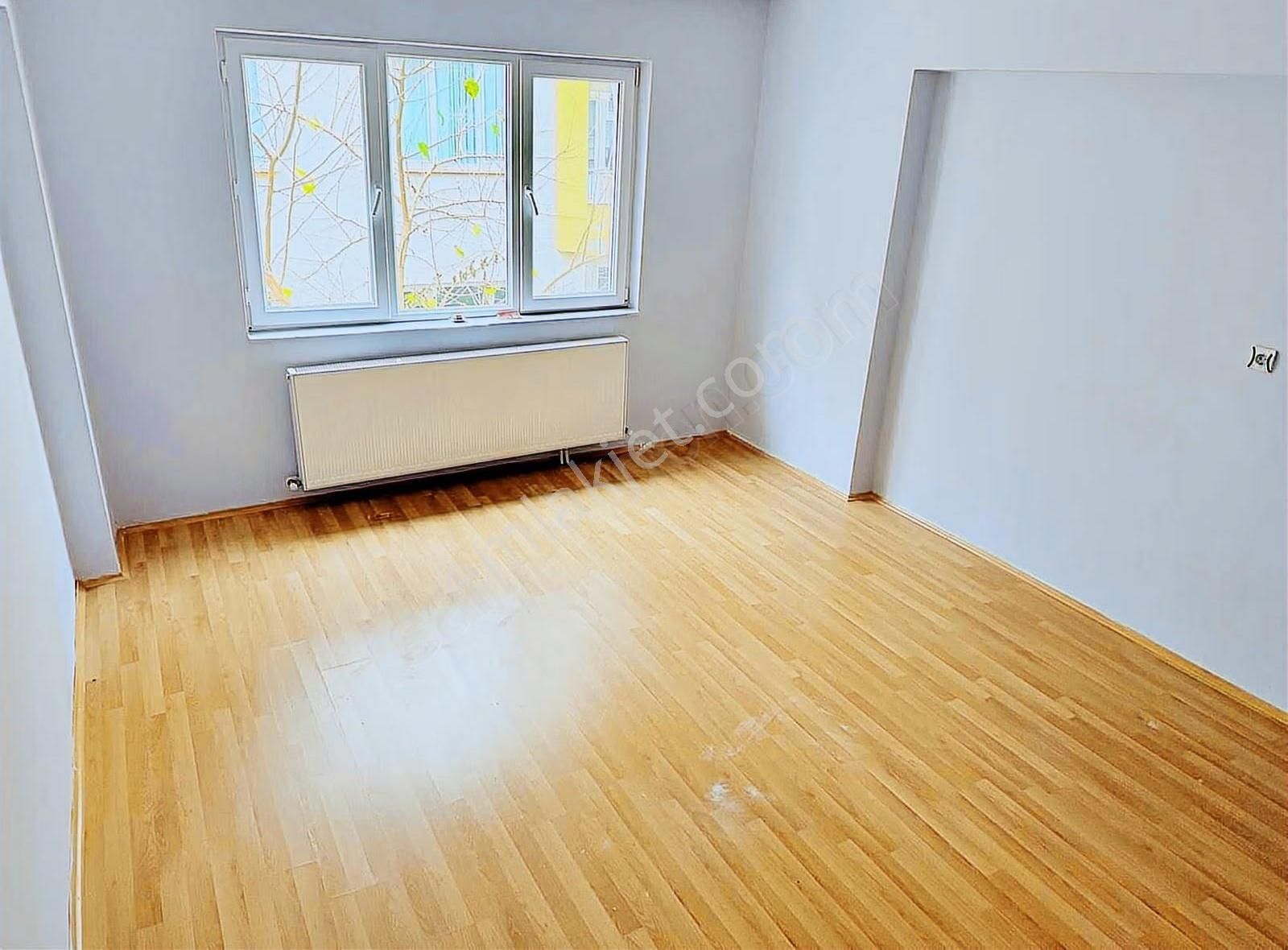 Bahçelievler'de Giriş Kat Kiralık 3+1 Daire - Görsel 5