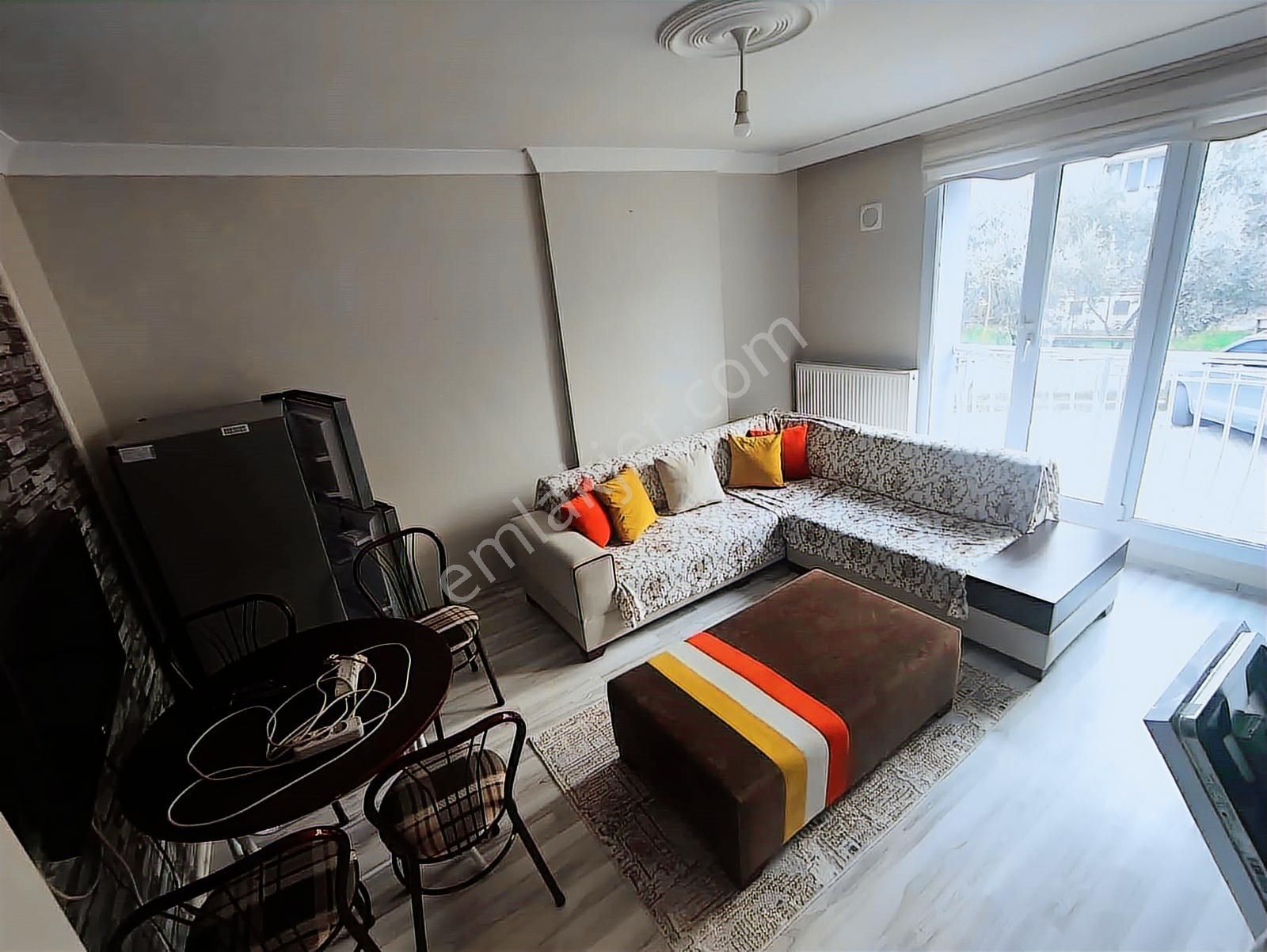 Nova'dan Bahçelievler Mh'de Full Eşyalı Kiralık 1+1 Daire - Görsel 3