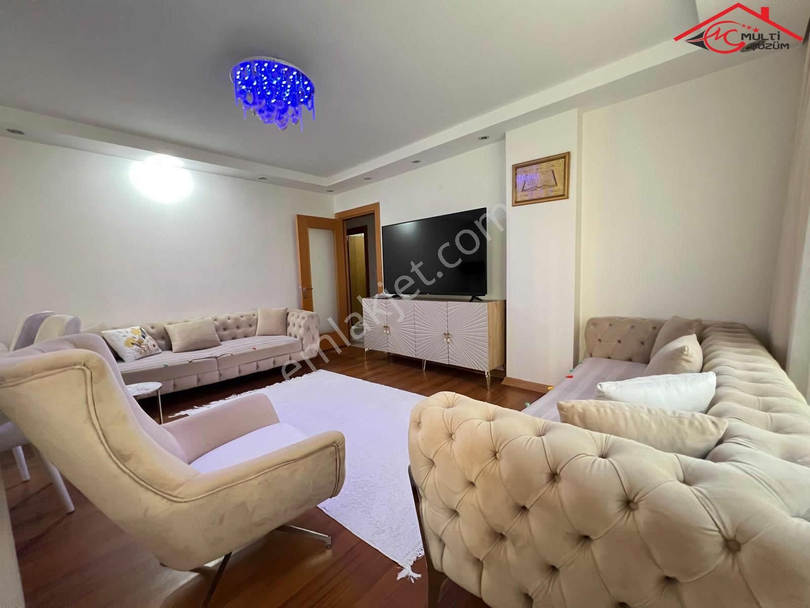 Yenibosna Hürriyet Mahallesinde Satılık 2+1 Daire Masrafsız - Görsel 5