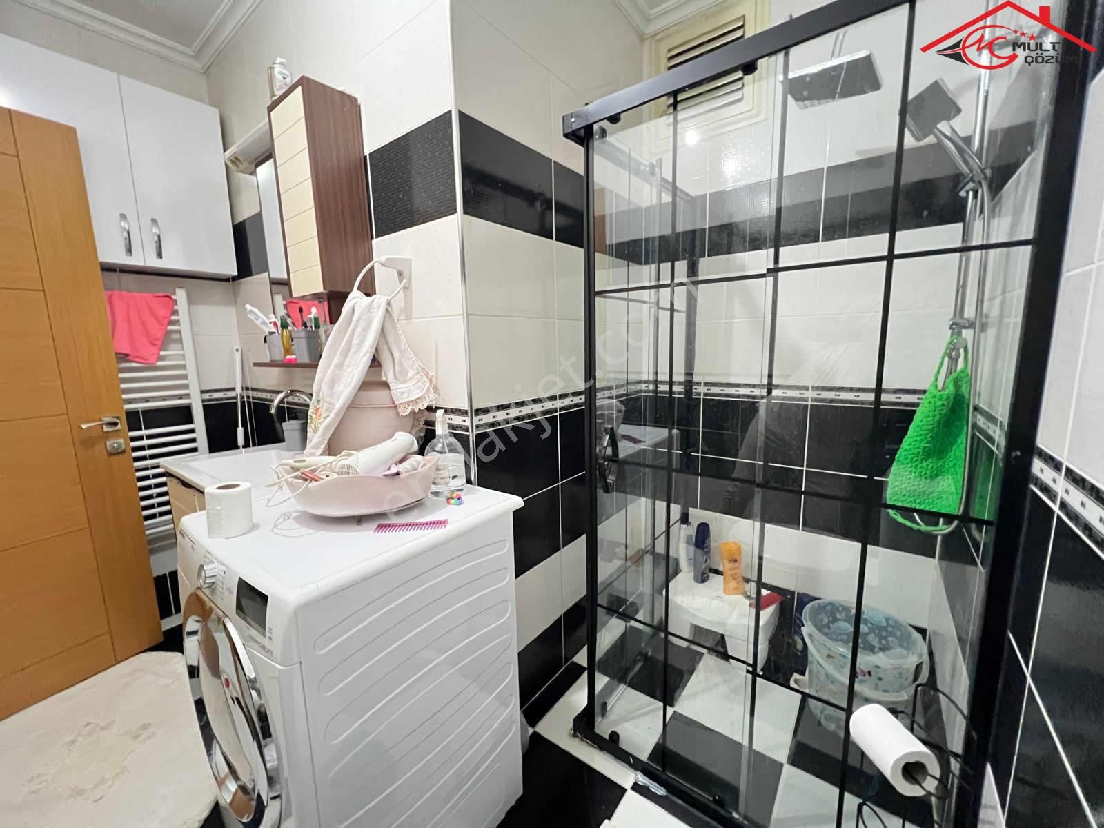 Yenibosna Hürriyet Mahallesinde Satılık 2+1 Daire Masrafsız - Görsel 19