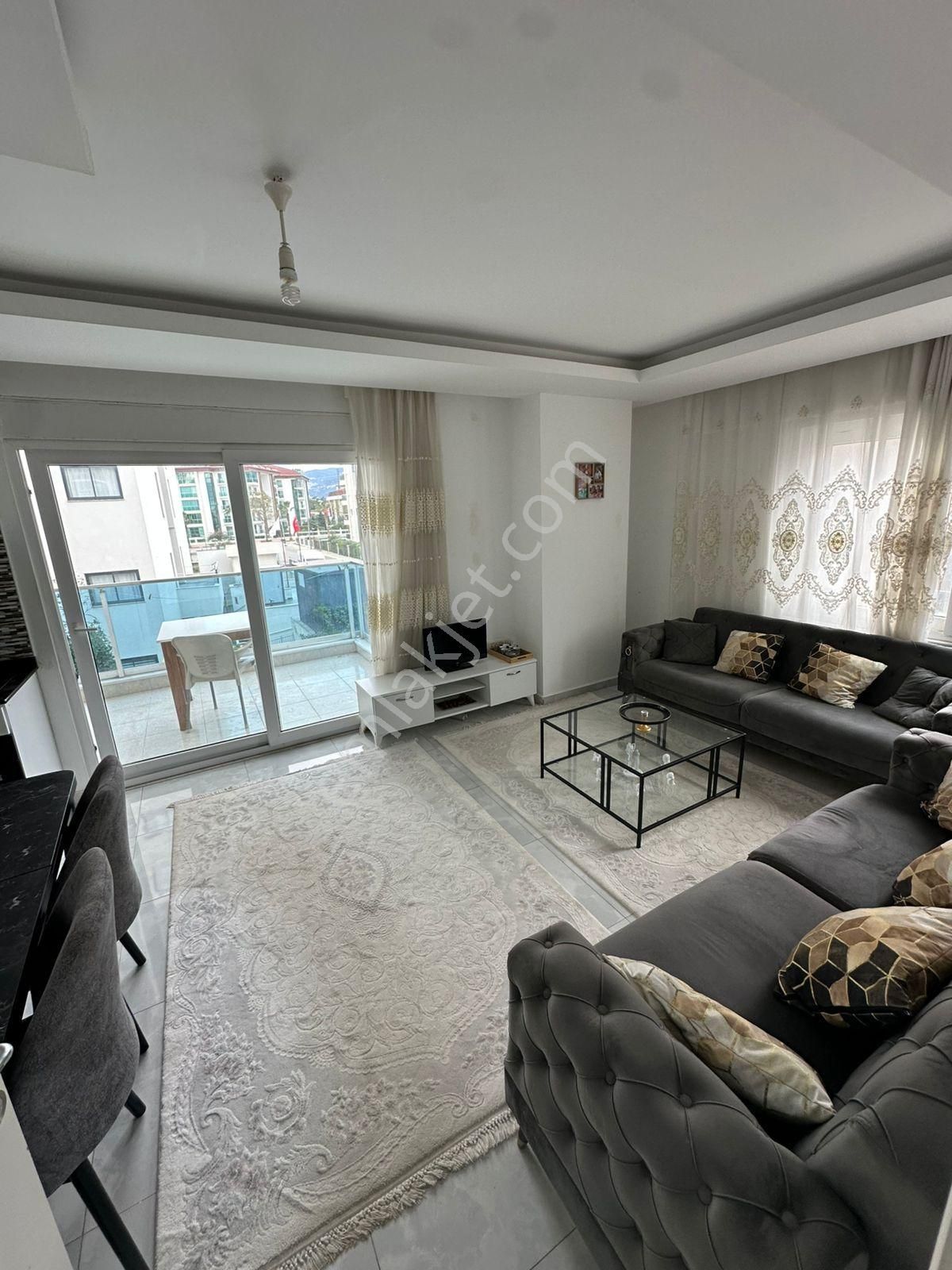 Kestel Bölgesinde, Plaja 100 Metre Mesafede Satılık Konut Dairesi. - Görsel 9