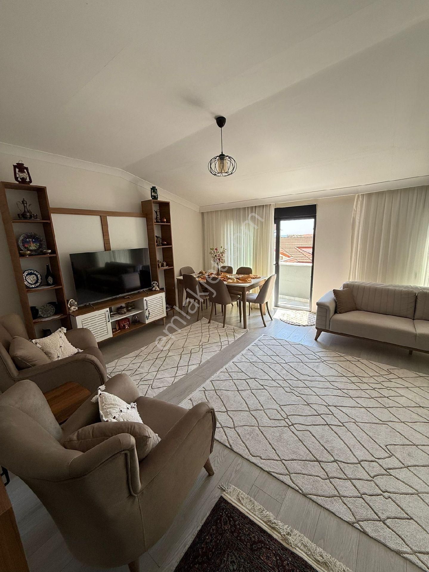 Kadıpaşa Mahallesinde Satılık 2+1 - Görsel 17