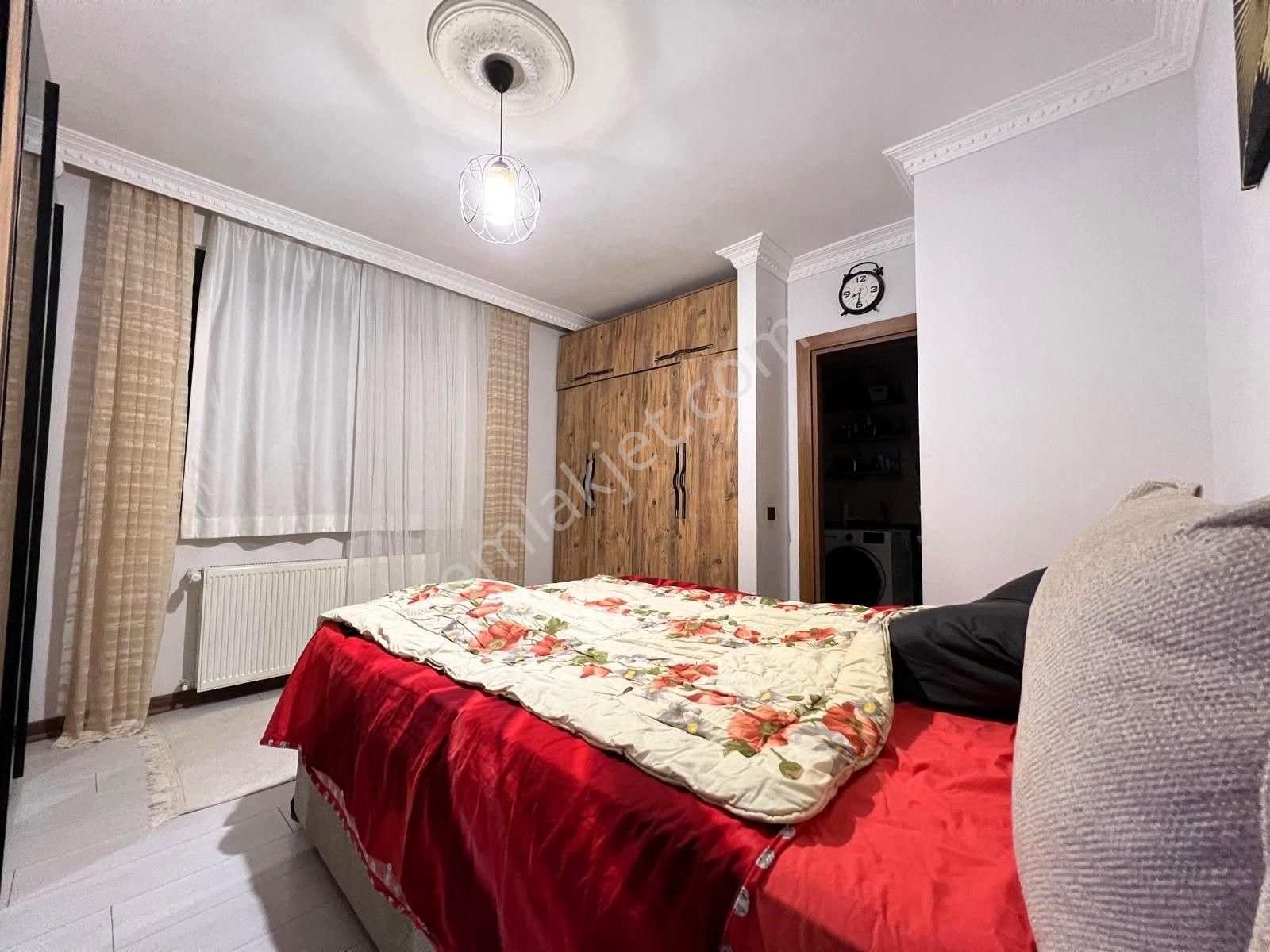 Çankaya Mah 3+1 4 Yaşında Lüx Satılık Daire Caddeye Sıfır Ebeveyin Banyolu Full Kredili - Görsel 12