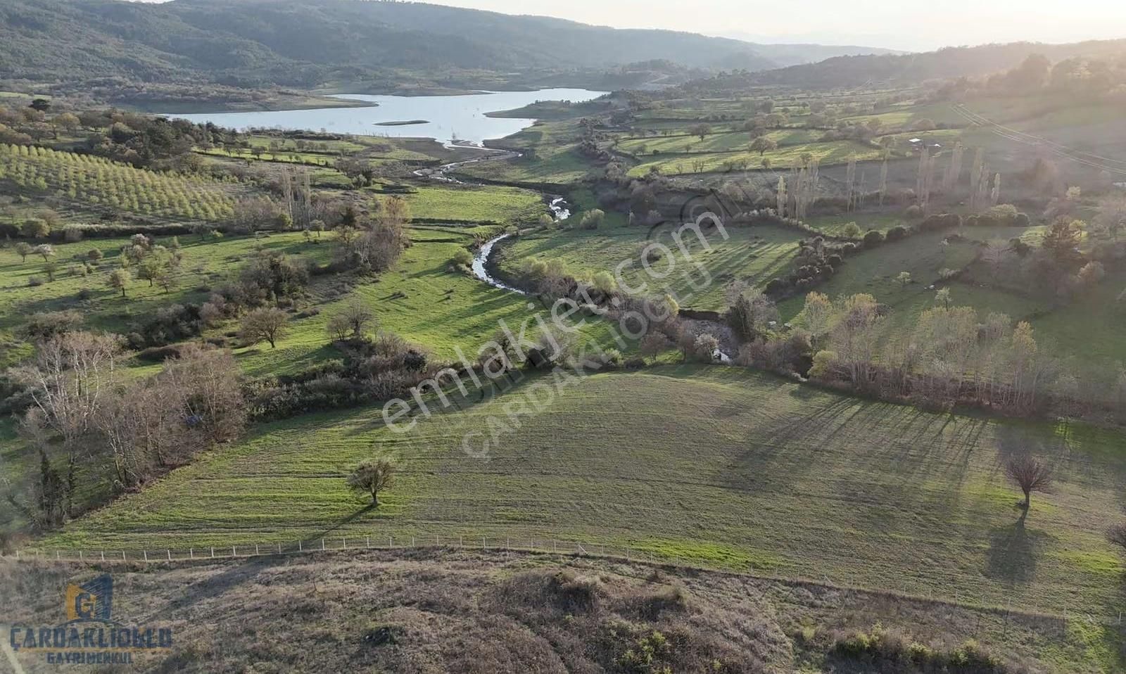 Kazdağlarının Eteğinde Baraj Manzaralı 15.000 M2 Kelepir Satılık - Görsel 4