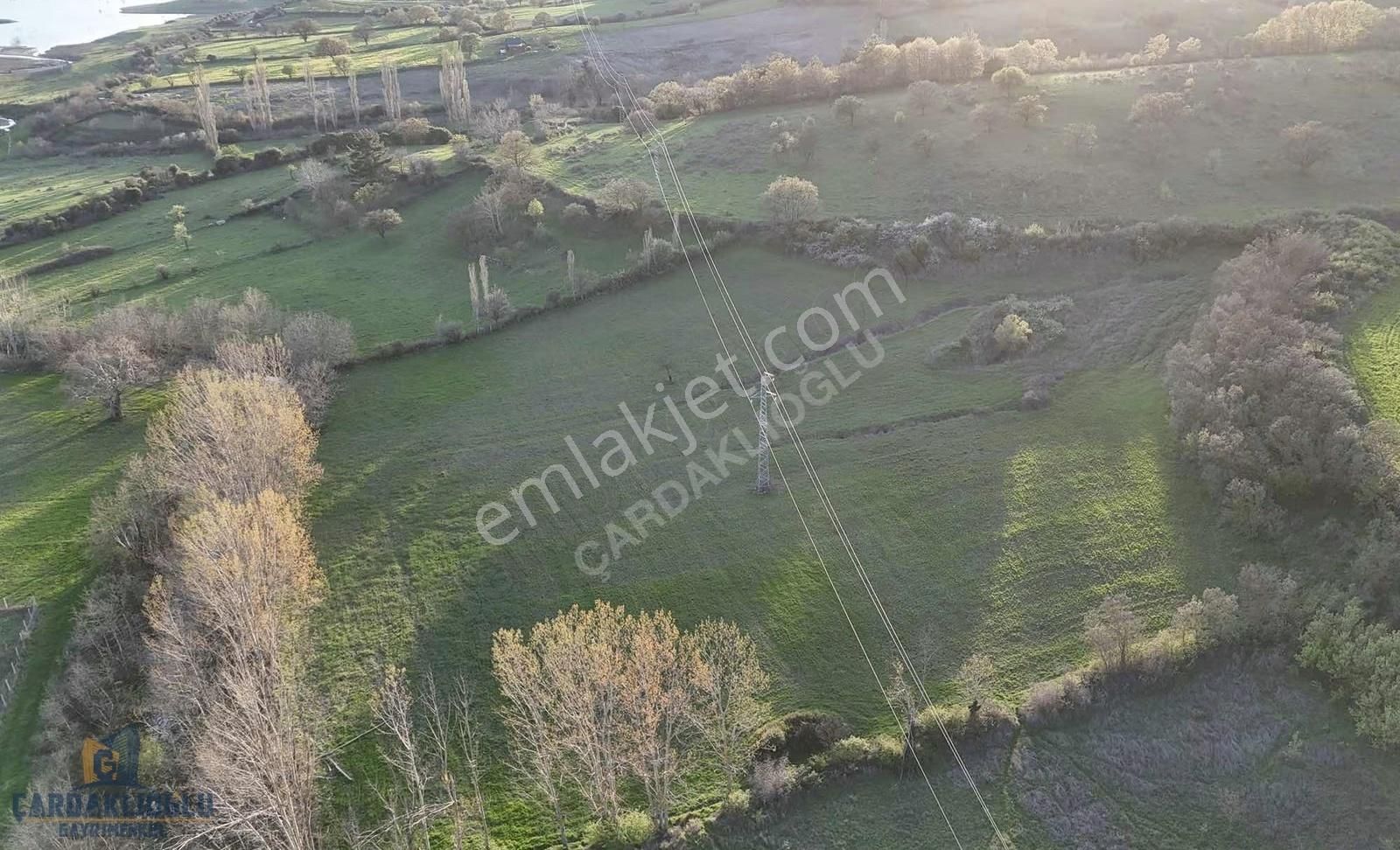 Kazdağlarının Eteğinde Baraj Ve Doğa Manzaralı 18.000 M2 Kelepir