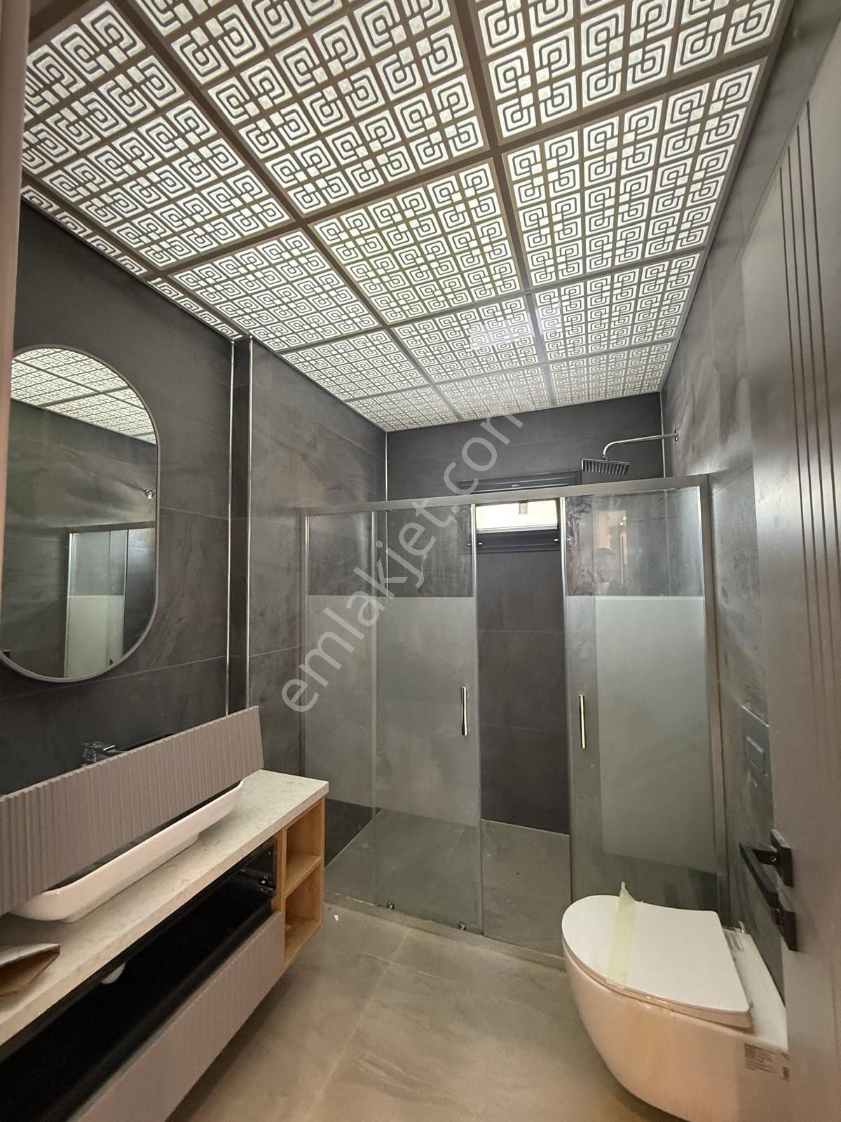 Kuşadası Merkezde 5+2 Özel Havuzlu Müstakil Bahçeli Müstakil Villa - Görsel 8