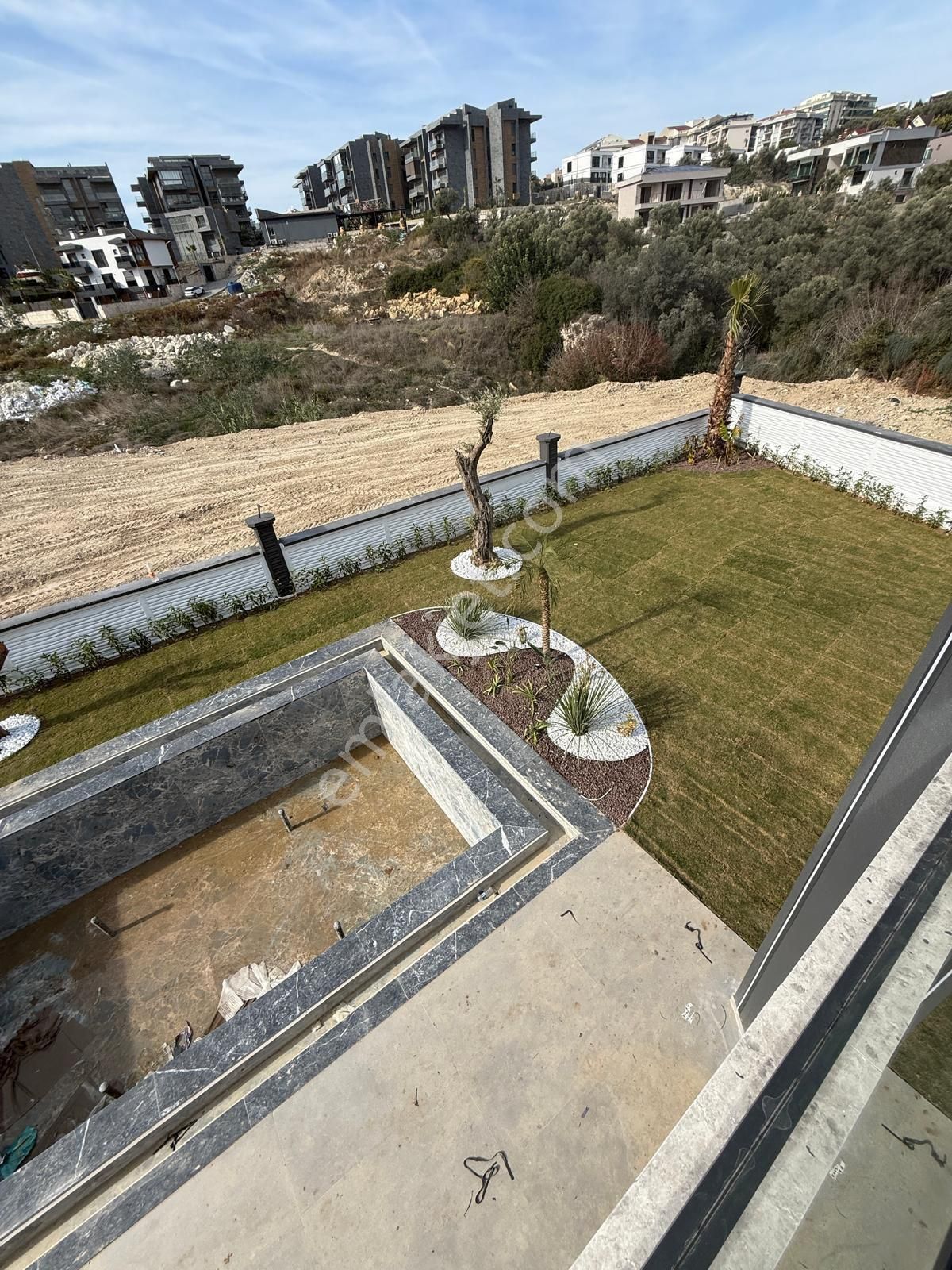 Kuşadası Merkezde 5+2 Özel Havuzlu Müstakil Bahçeli Müstakil Villa - Görsel 18