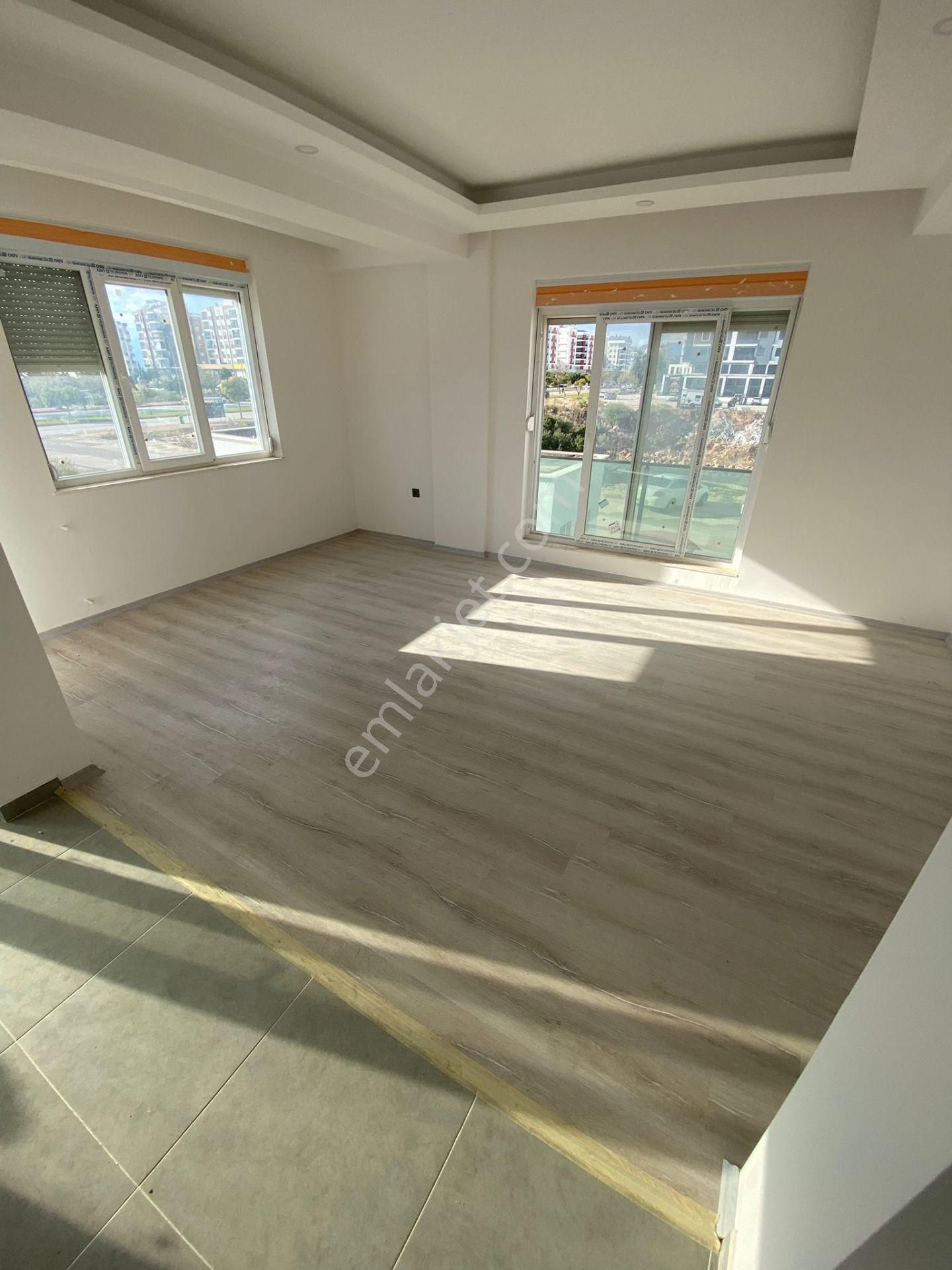 Çankaya Mah 4+2 Kapalı Otoparklı Havuzlu Satılık Lüx Daire - Görsel 2