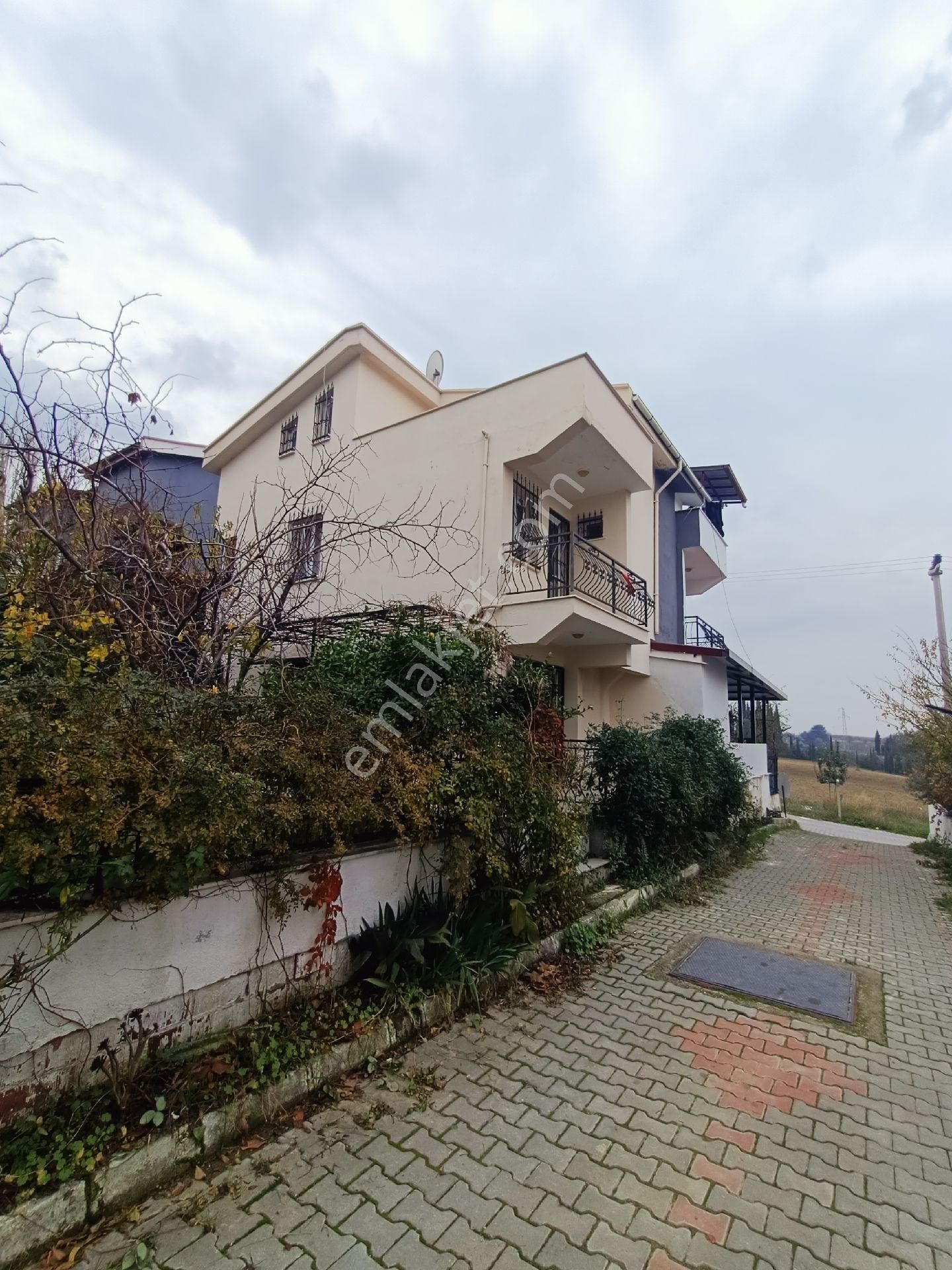 Kuşadası Davutlar 3+vil