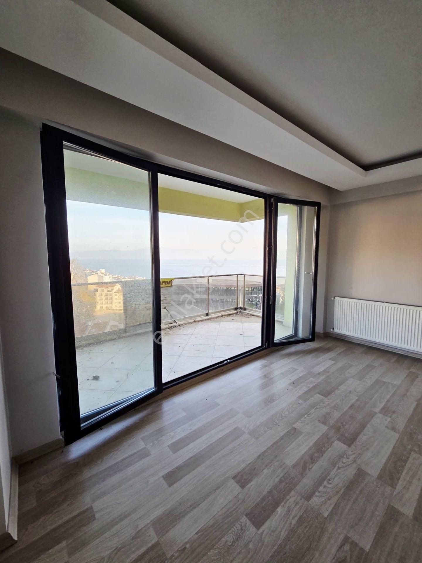 Denize Yürüme Mesafesinde | Deniz Manzaralı | Lüks Sitede 3+1 Daire - Görsel 19