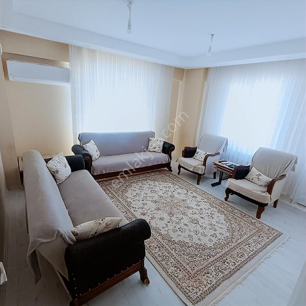 Lenora Gayrimenkul'den Ayrancılar Bahçelievler'de Satılık Daire