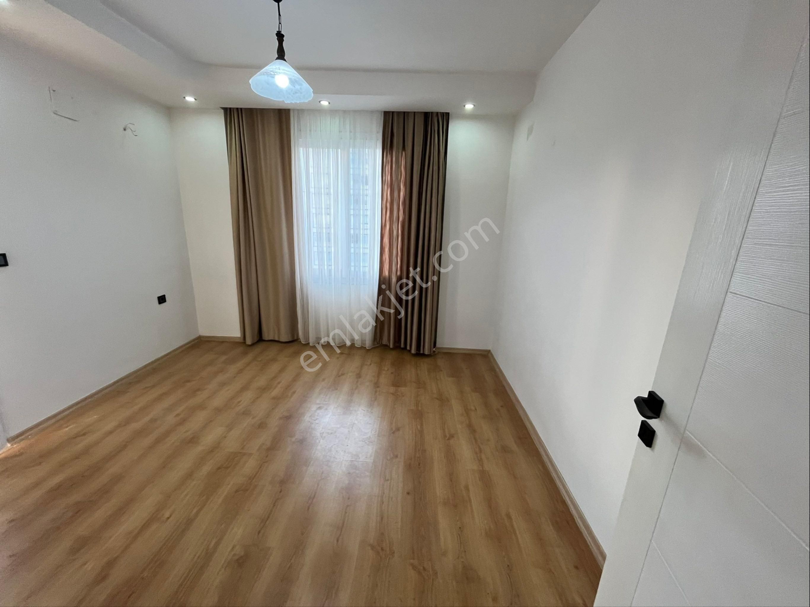 Ergünden Viranşehirde Satılık 3+1 Her Kat Tek Daire - Görsel 16