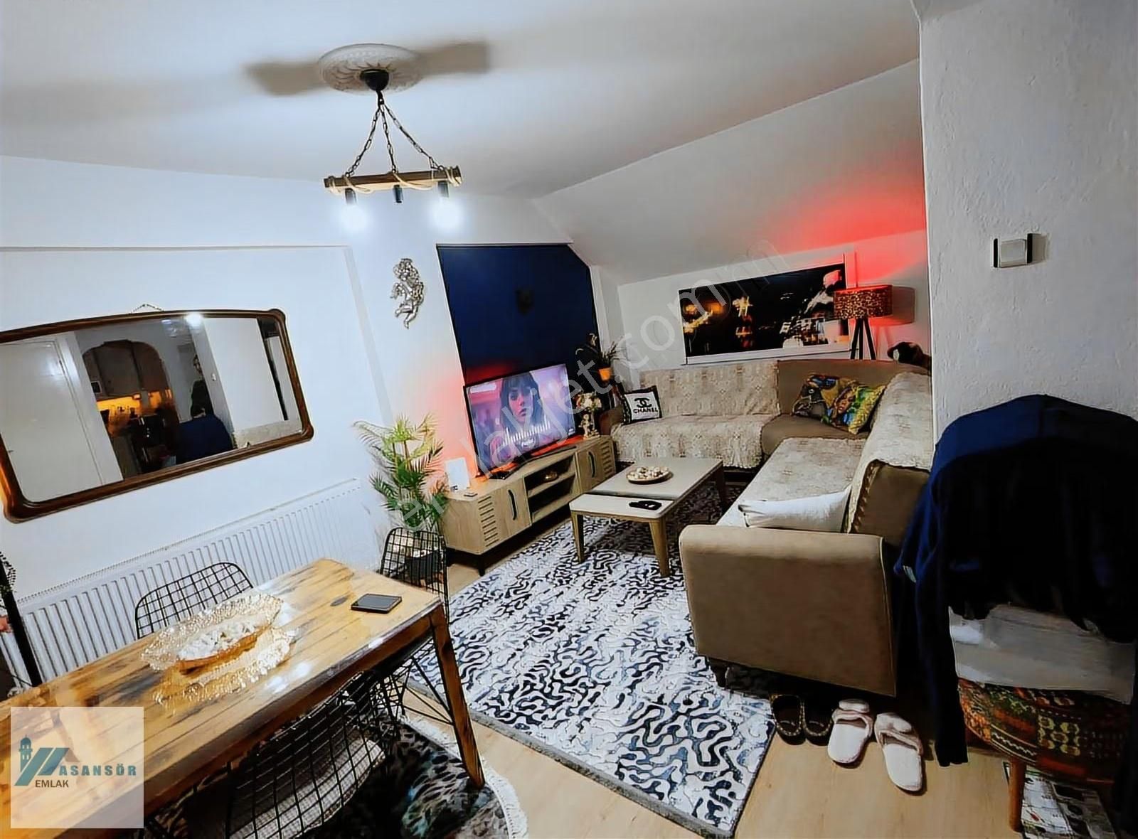 Asansör Emlaktan Üçyol Metro Mevkinde Yapılı Kupon Daire - Görsel 8