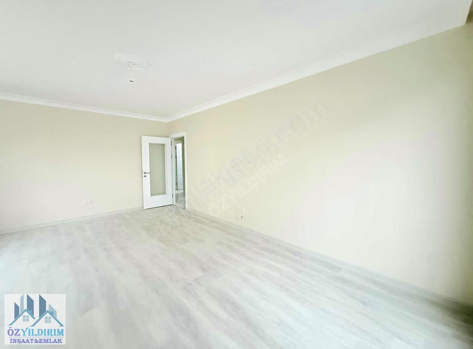 Sancaktepe İnönü Mah. Sıfır Kapalı Otoparklı Satılık 3+1 Arakat