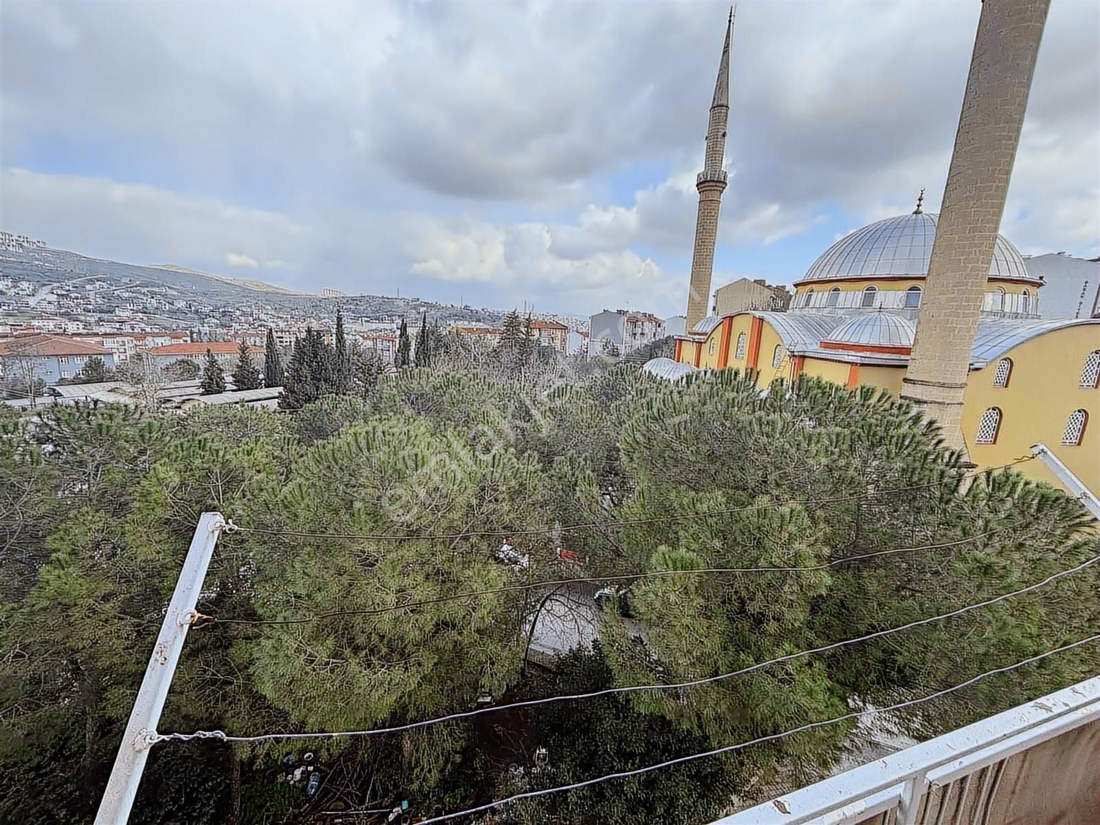 Nova Grup'tan Adnan Menderes Mah. 3+1 Eşyalı Kiralık Daire - Görsel 6