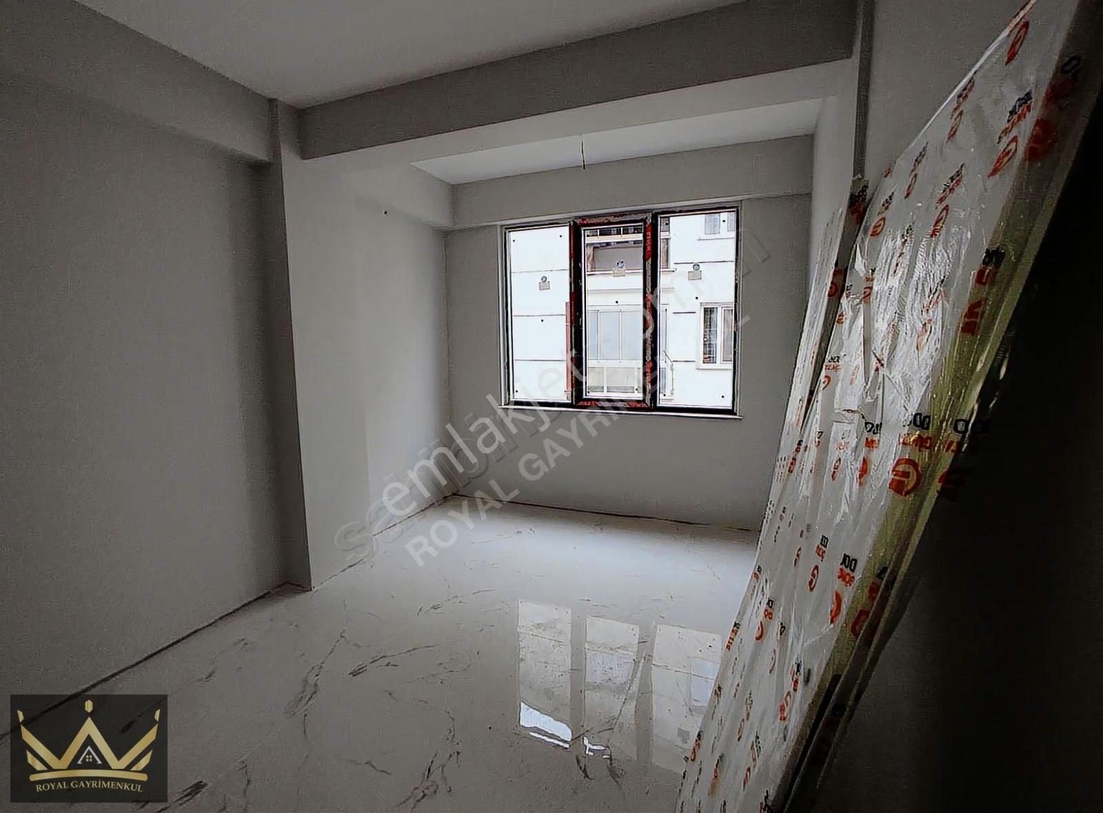 Royal Den Yunusemre De Cadde Üzeri Sıfır 2+1 Daire Satılıktır. - Görsel 15