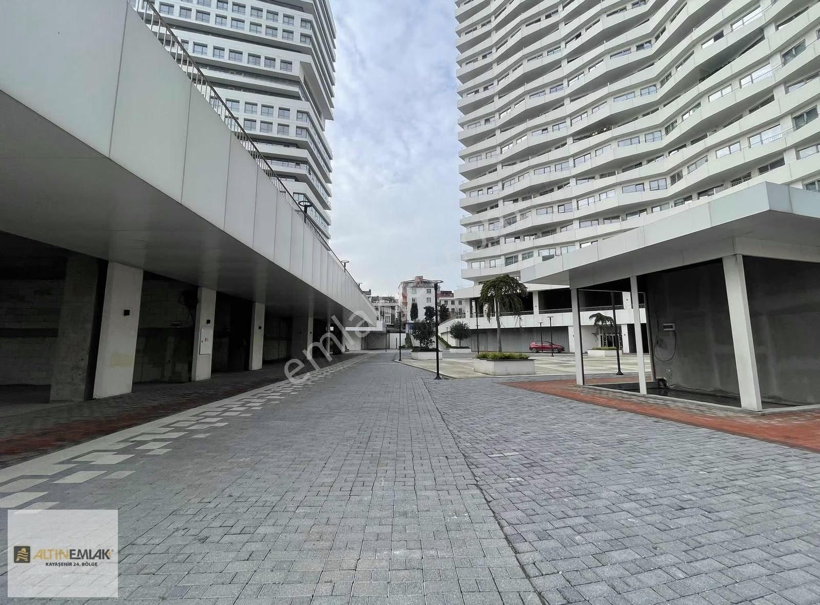 Nivo İstanbul Avm Satılık Dükkan C Blok Giriş Kapısı Karşısı 46m - Görsel 27