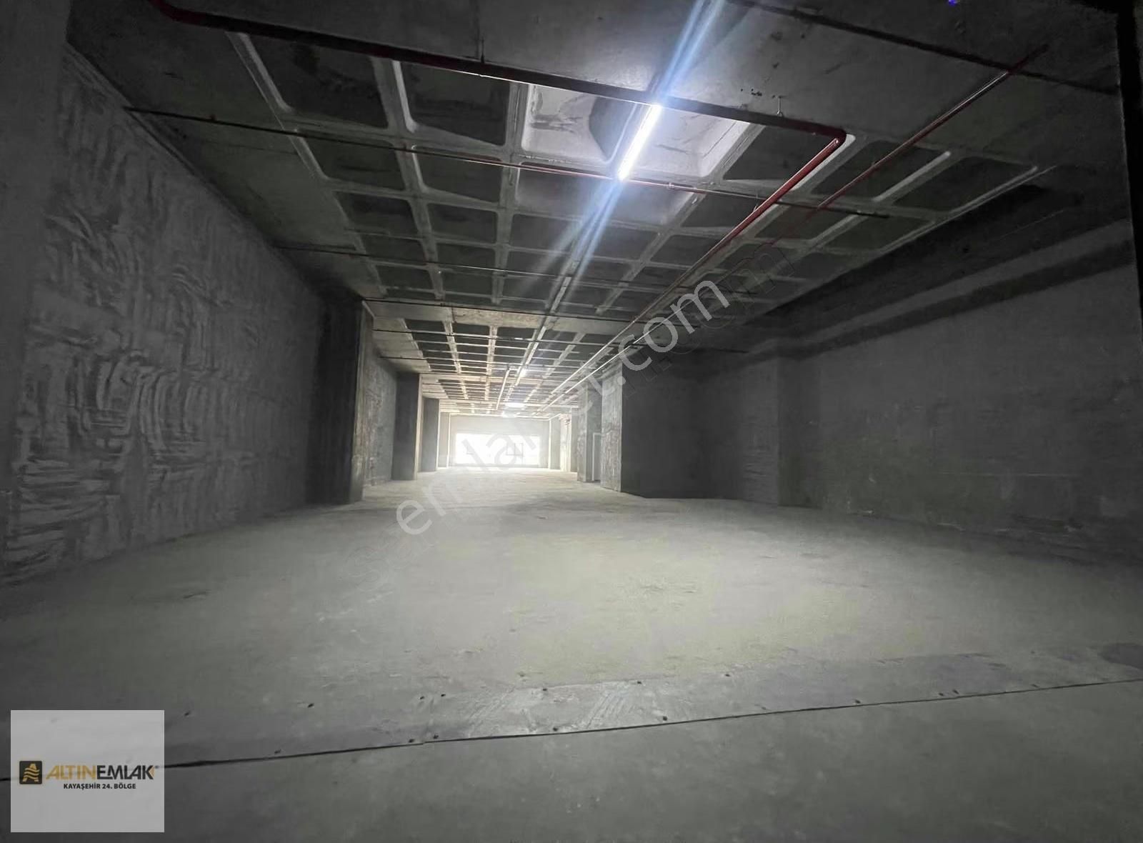 Başakşehir Ziya Gökalp Tır Yanaşır Kiralık Dükkan - Görsel 7