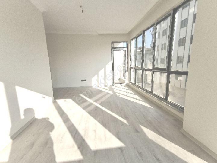 Kemaltürkler  Mah De​ Site İçinde 2+1 Arakat - Görsel 4