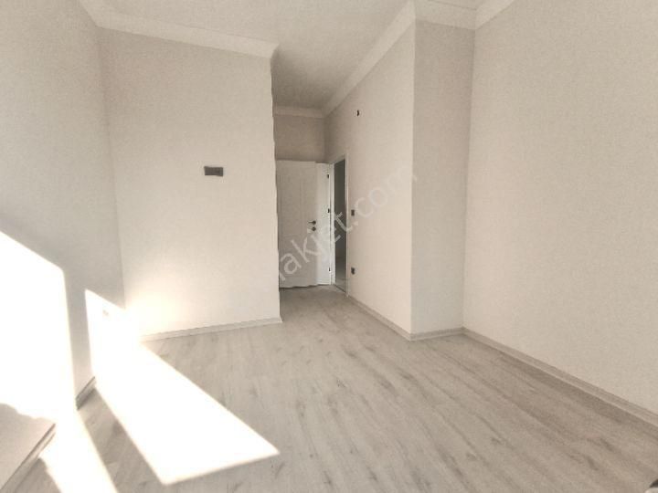 Kemaltürkler  Mah De​ Site İçinde 2+1 Arakat - Görsel 16