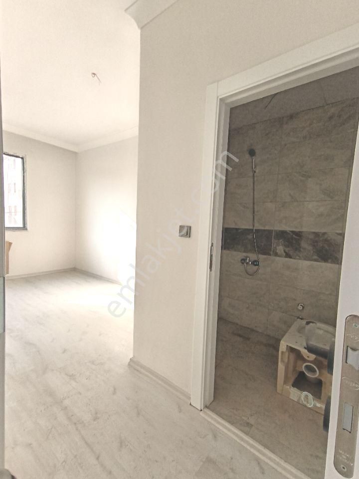 Kemaltürkler  Mah De​ Site İçinde 2+1 Arakat - Görsel 14