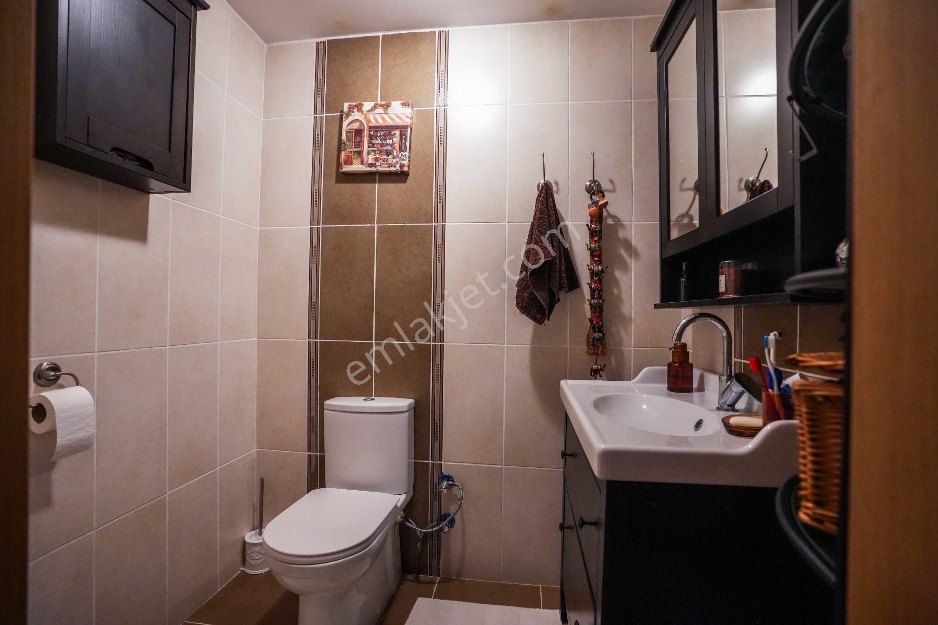 Yakacık'ta Butik Site İçerisinde 5+2 Muhteşem Satılık Villa - Görsel 31