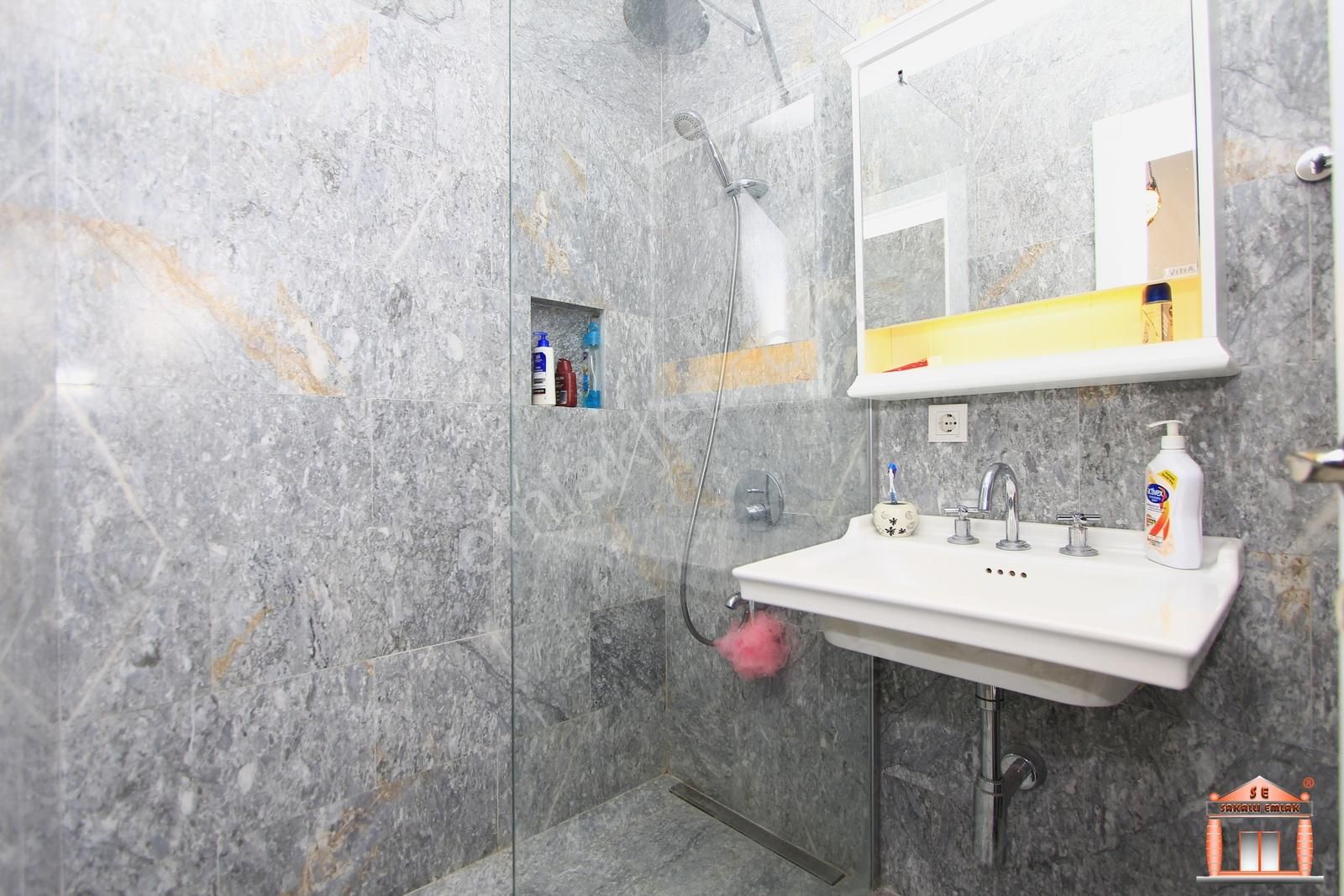 S-a-k-a-l-l-ı-dan Akyarlarda Manzaralı Eşyalı Eşyasız Dubleks - Görsel 25